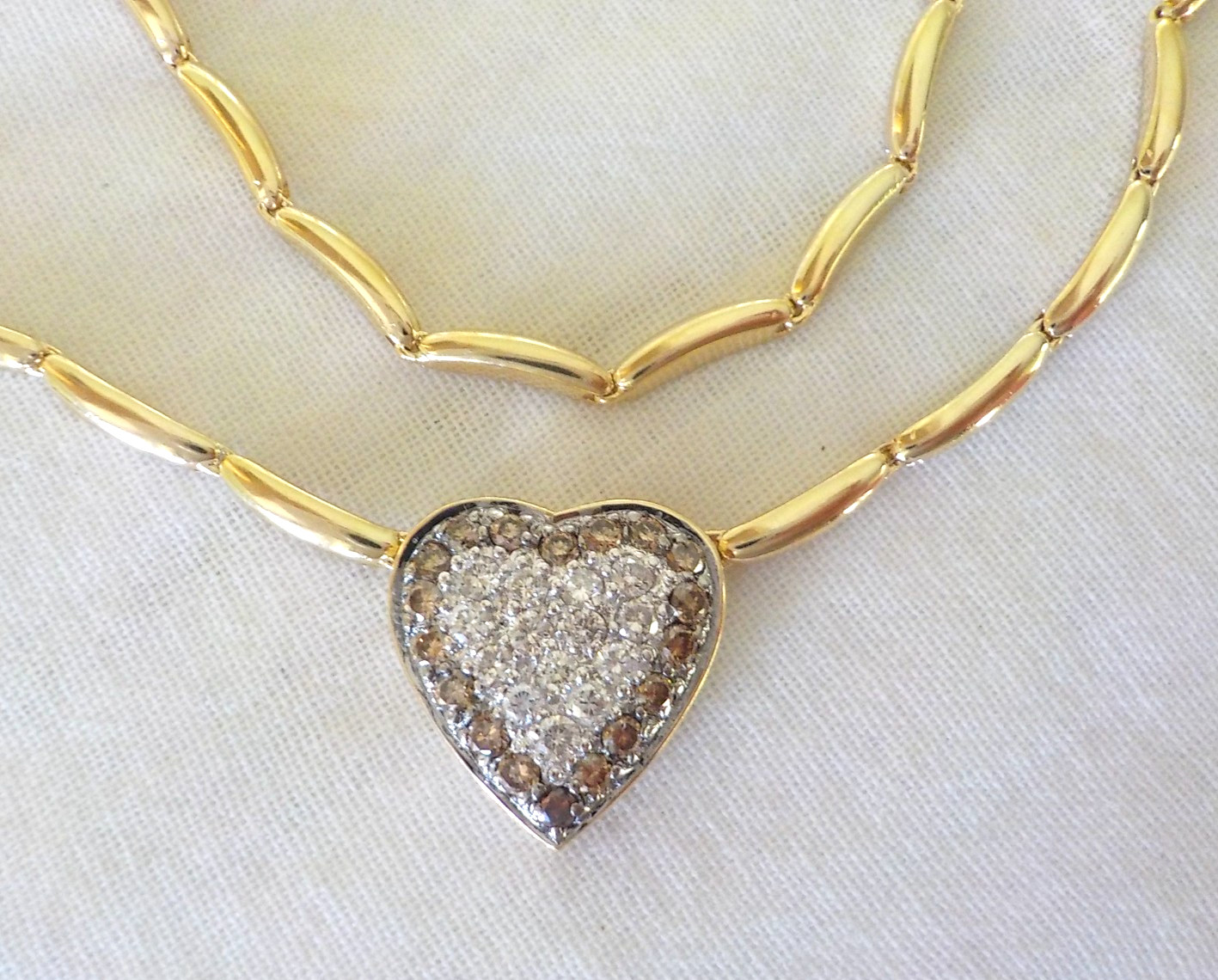 14K Yellow Gold Sparkling Heart VS Diamond Necklace – 14.4 gms, 18 in, 0.72 ctw