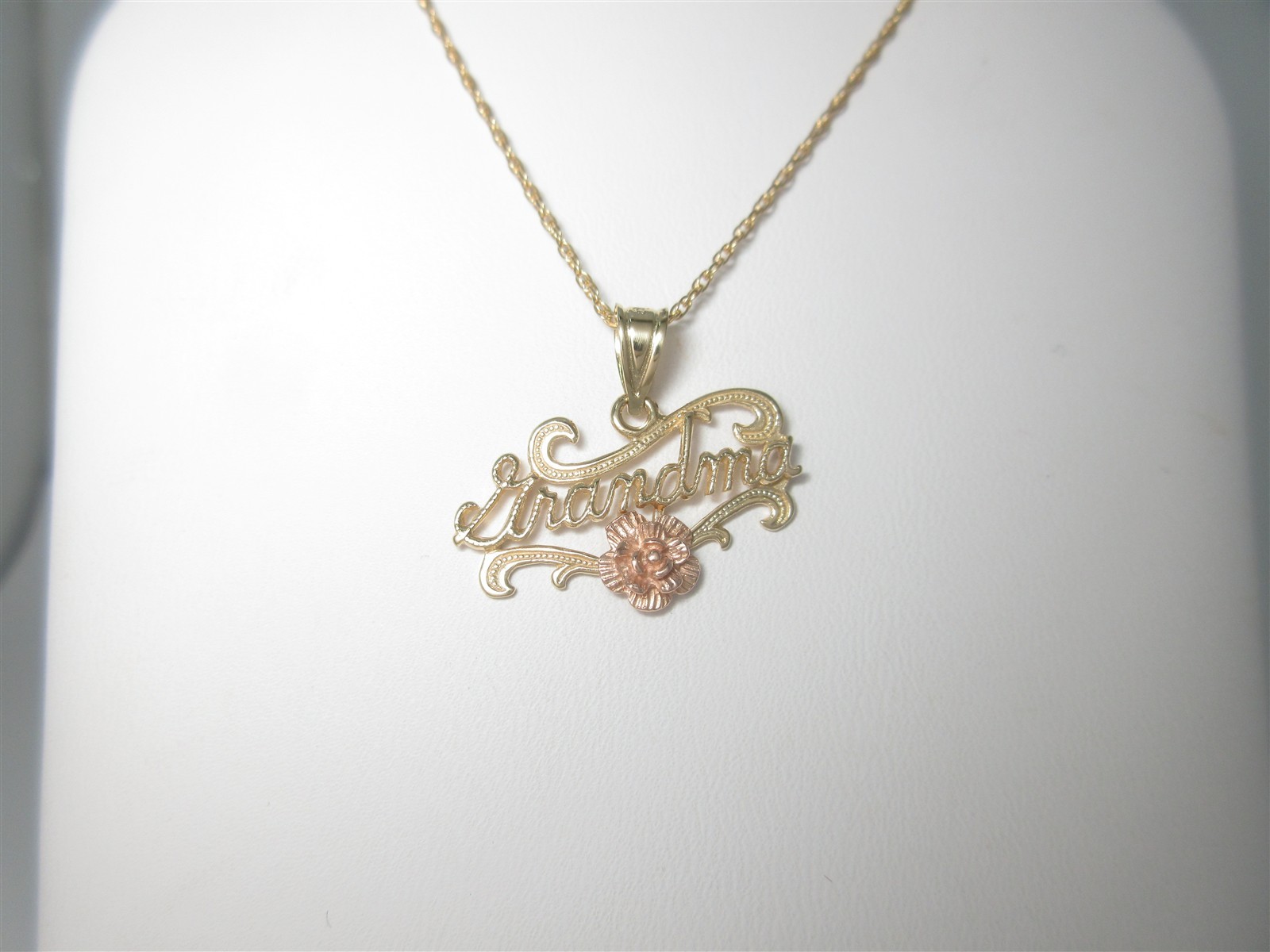 Gold Grandmother Necklace Grandma Jewelry Gift 14K Solid Gold Rose 24″ PN049