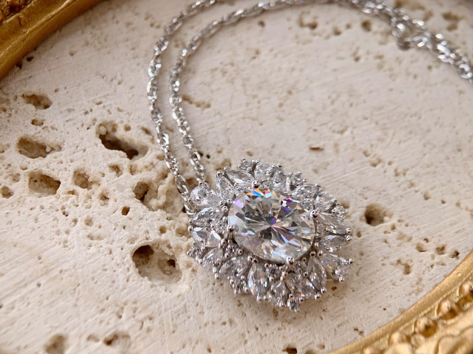4ct D Color Oval Moissanite Necklace 925 Sterling Silver Floral Gift Pendant