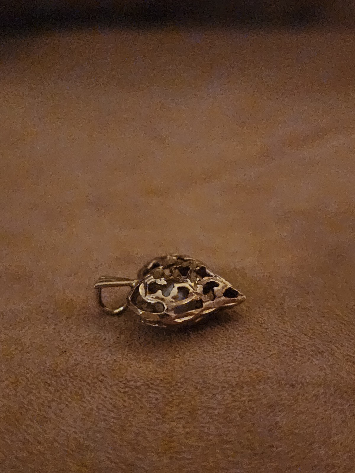 14k Yellow Gold Cage Heart Pendant W/Pearl Inside Signed