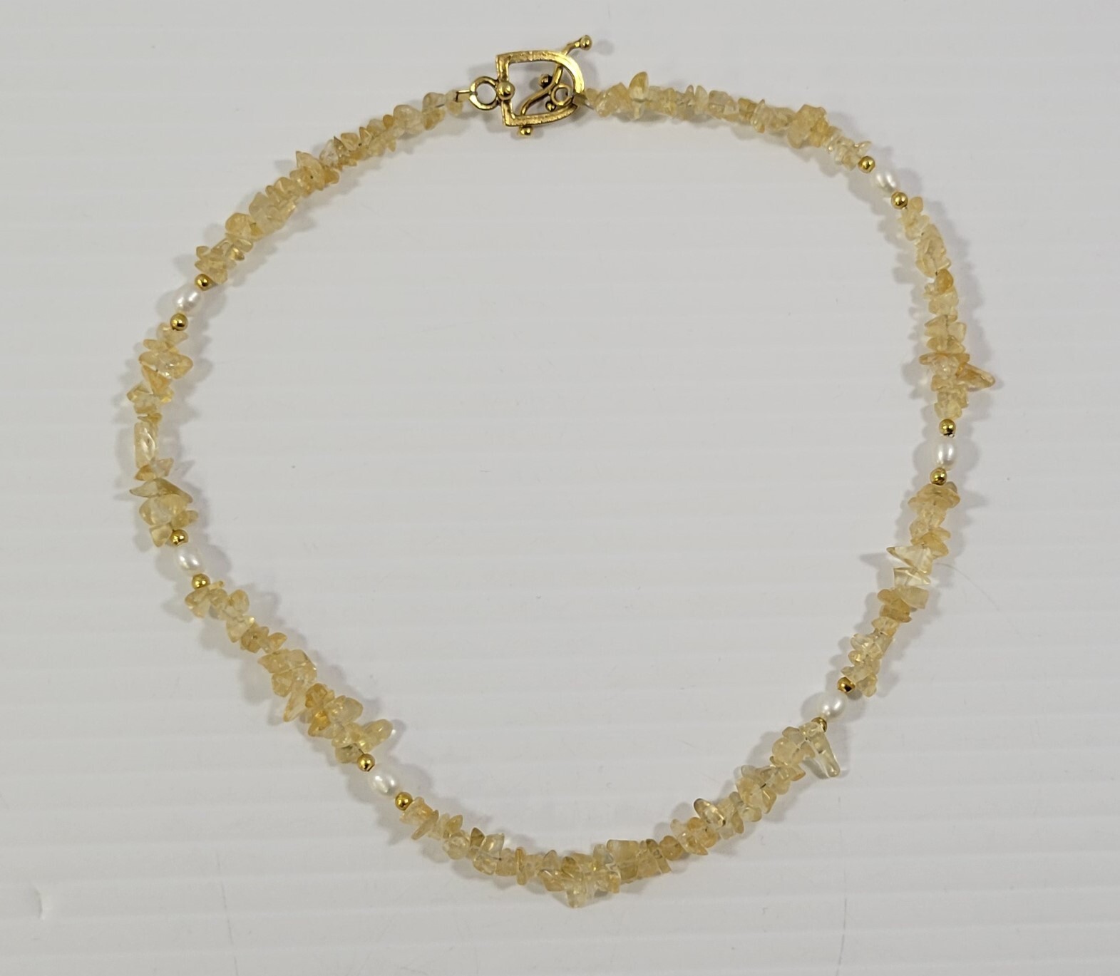 *B3) Citrine Chip and Pearl 16.5″ Beach Necklace