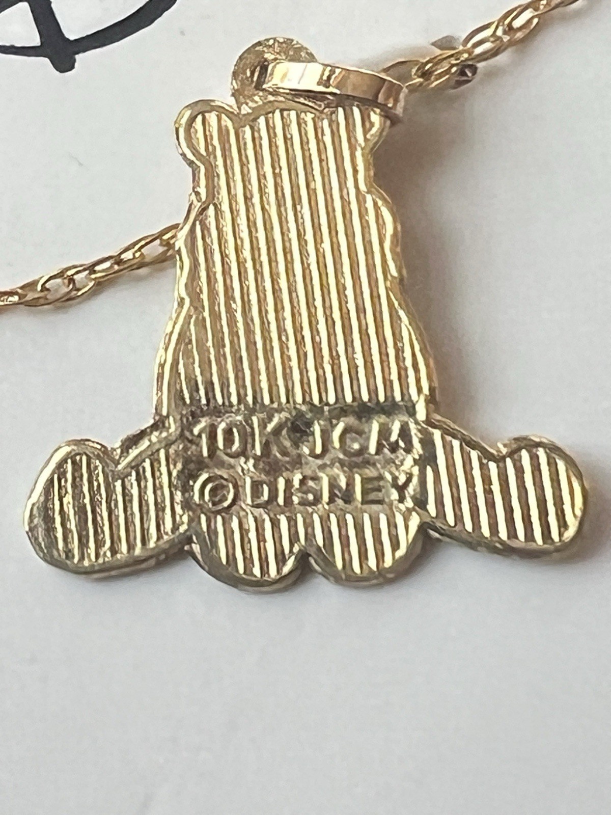 10k Yellow Gold Winnie the Pooh Disney Pendant Necklace & 18” Gold Filled Chain
