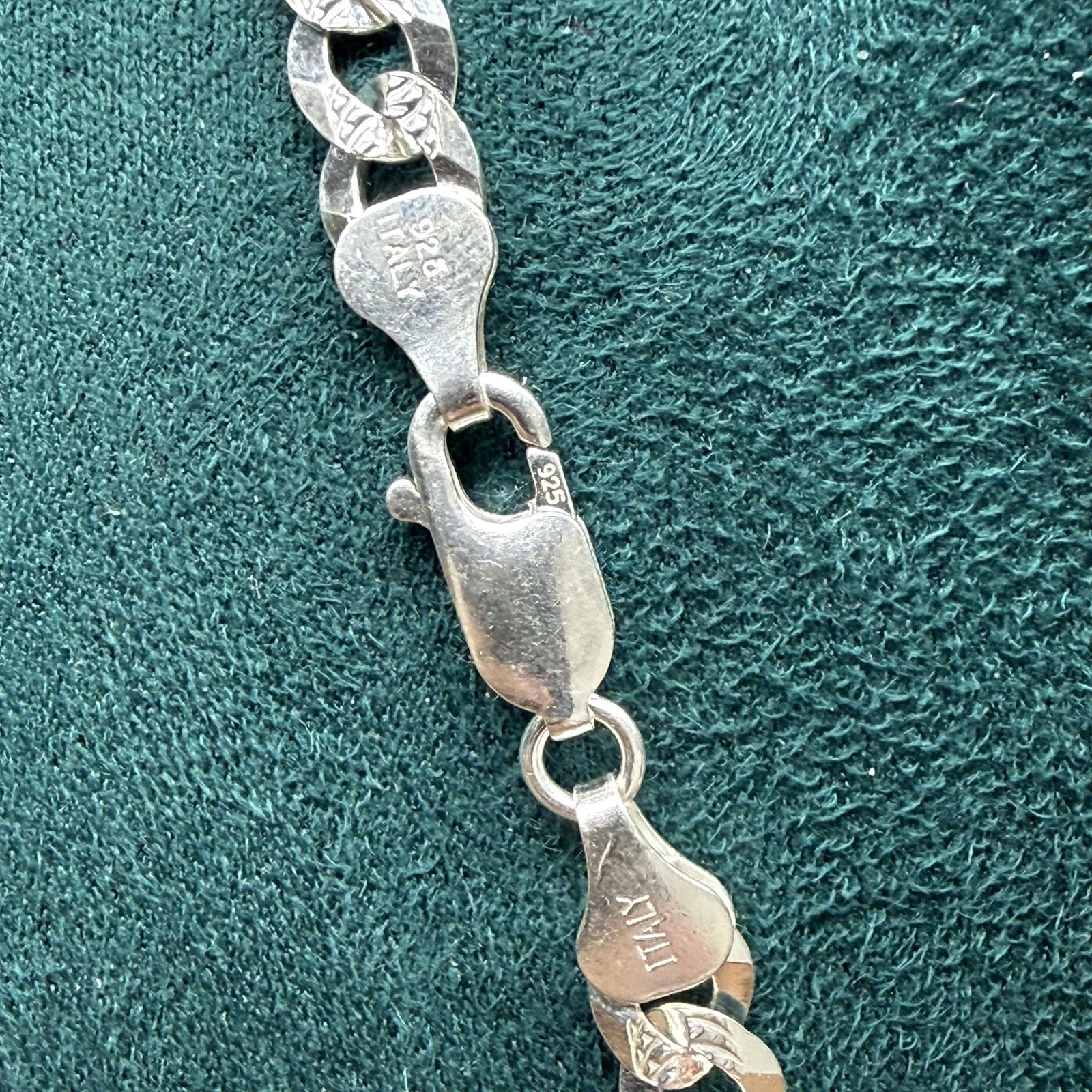 Sterling Silver Diamond-Cut Curb Chain Necklace .925 Italy 20.25” 6.1mm