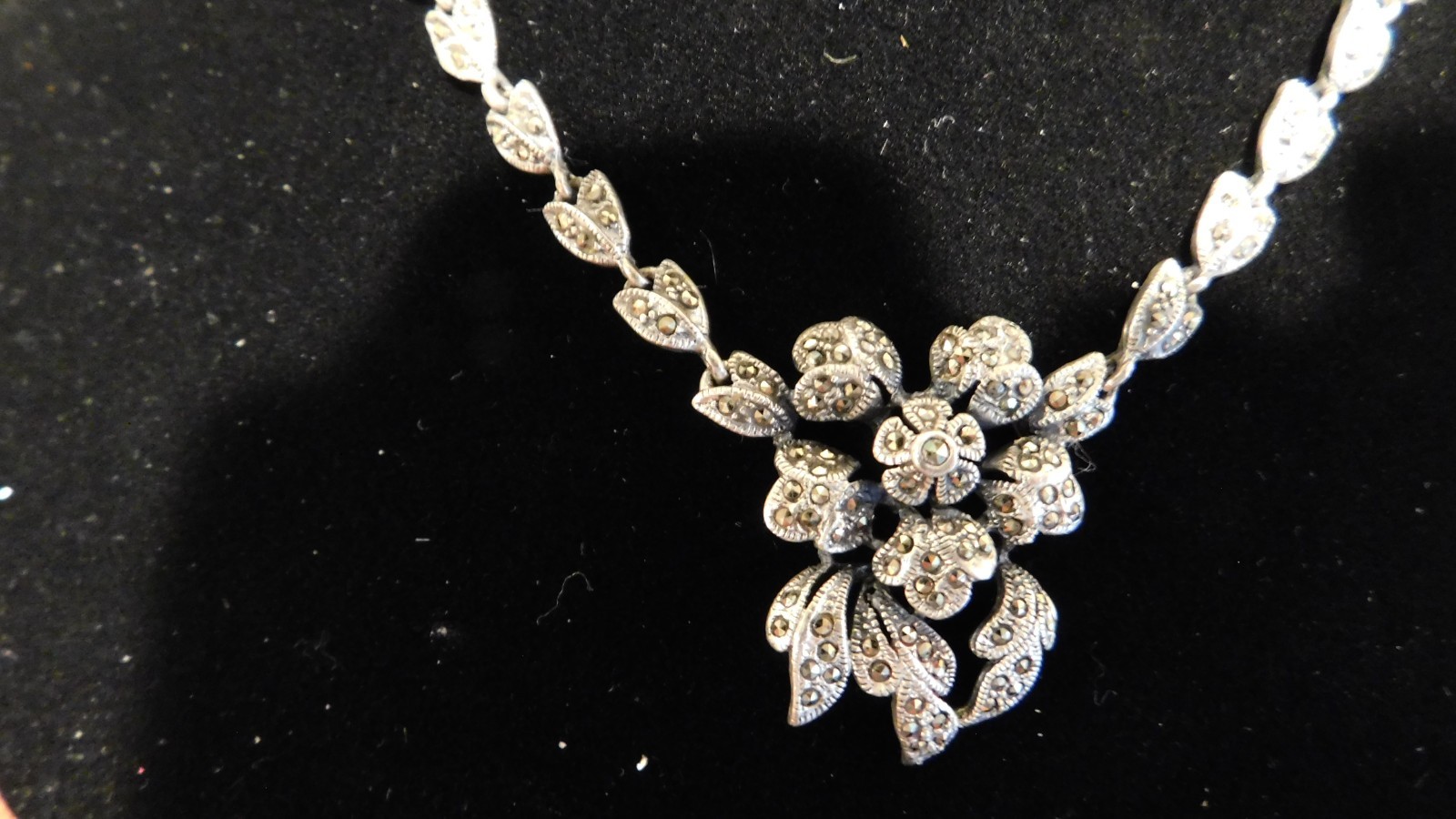 16 inch Silver Marcasite Necklace with Flowers and Leaves