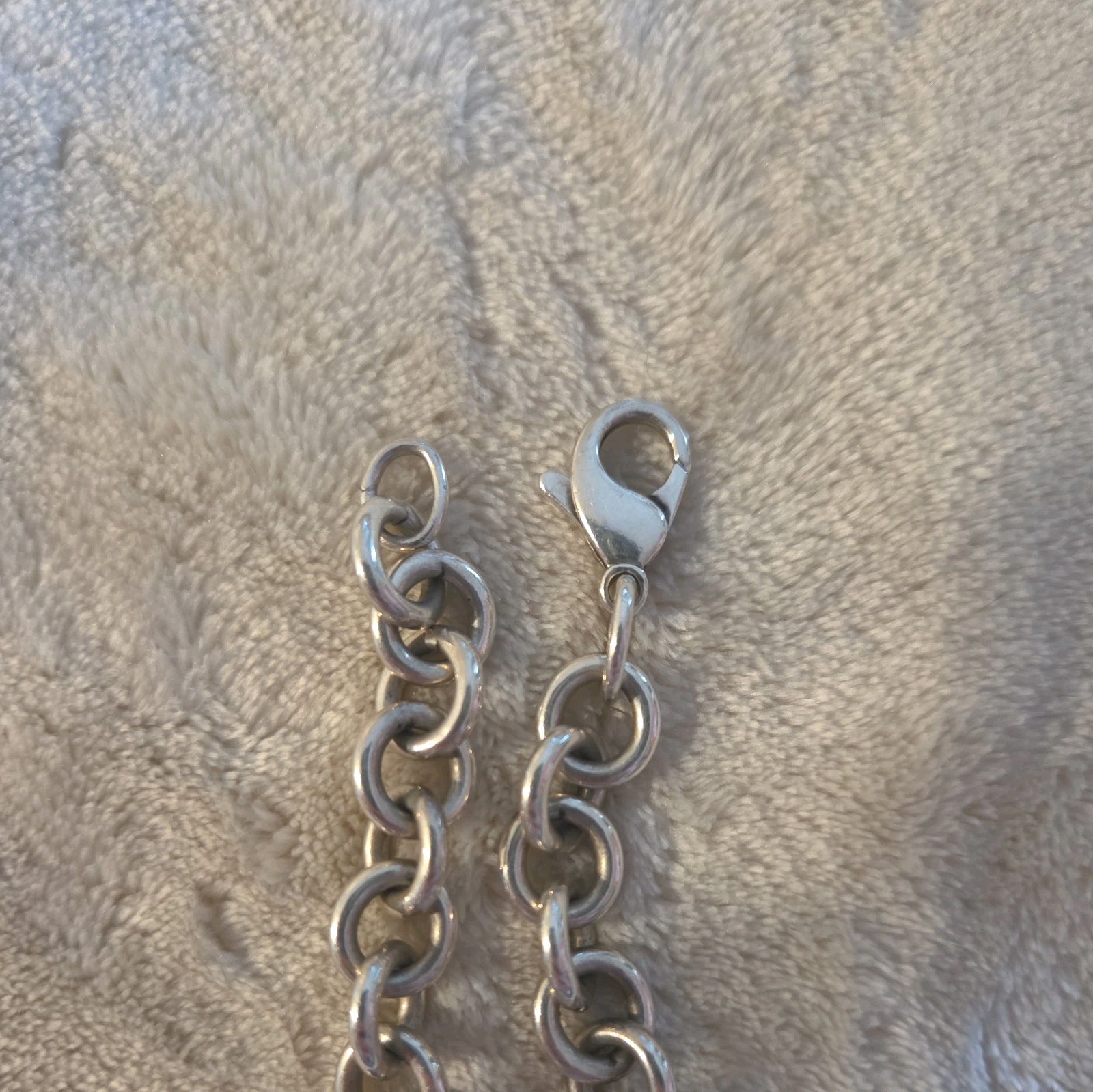 Tiffany & Co. Sterling silver Engravable Heart Tag Necklace 16″