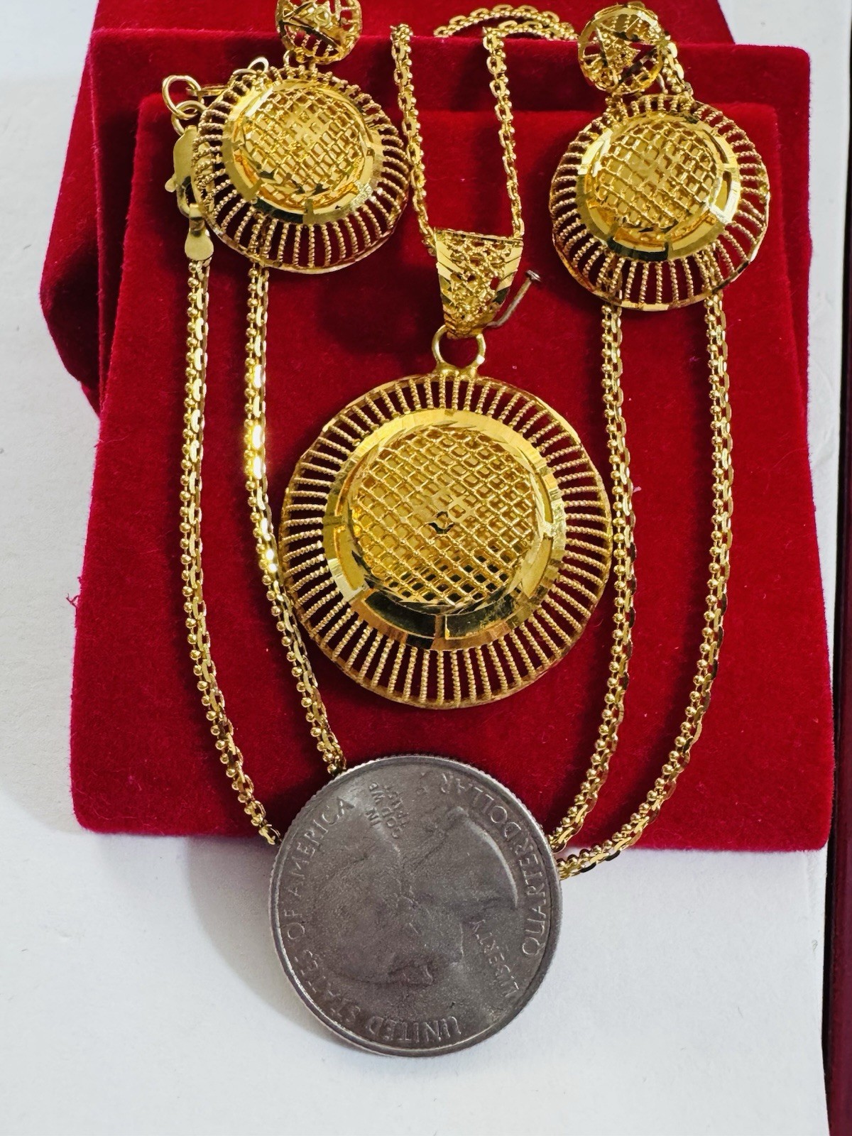 WOMENS 22K 22C 916 Real Gold 20” long Round Set Earrings Necklace 14.9g 2.2mm