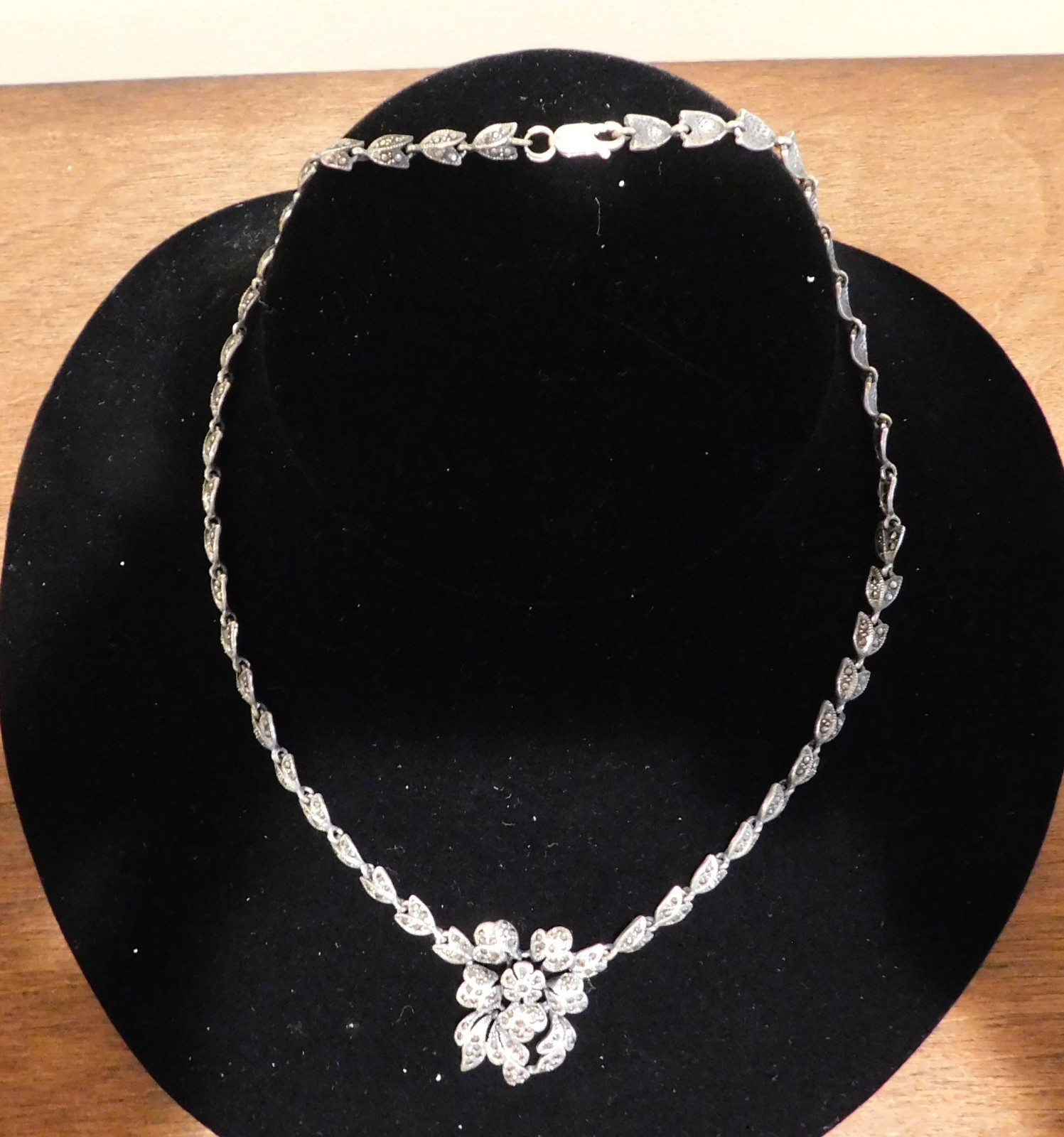 16 inch Silver Marcasite Necklace with Flowers and Leaves