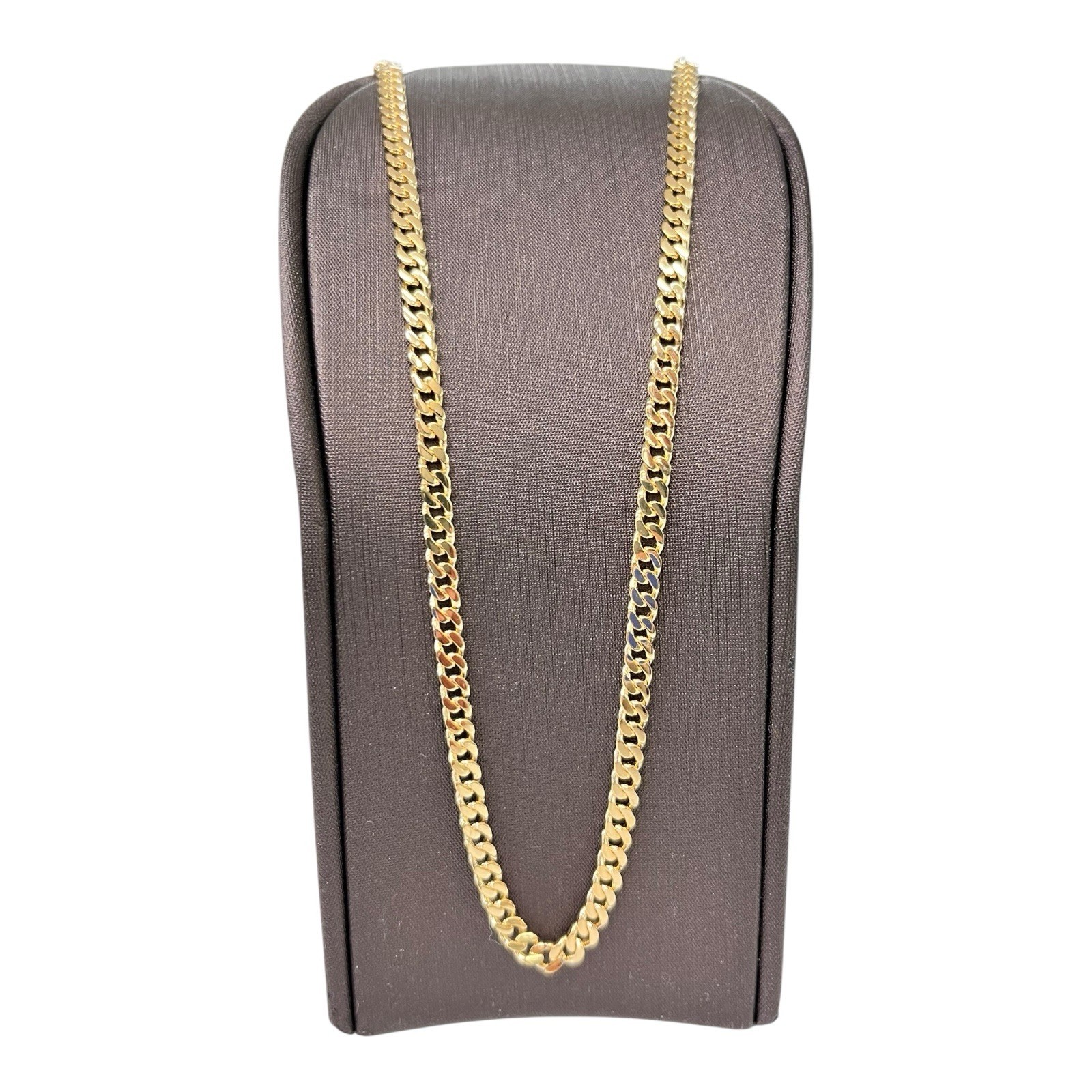 9ct 9k Yellow Gold Curb Cuban Link Chain Necklace 14.65 Grams 52cm. Brand New