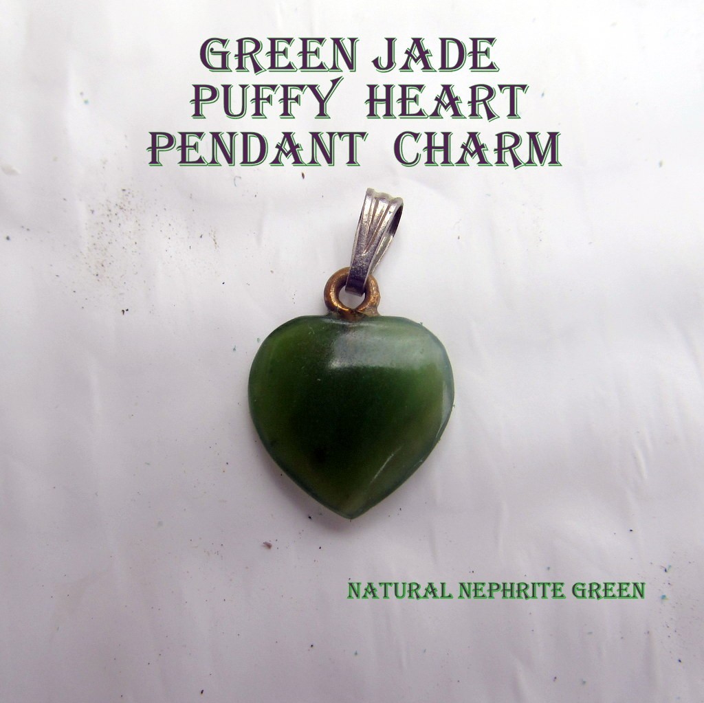 Natural Nephrite Green Jade Puffy Heart Pendant/Charm Unbranded Vintage