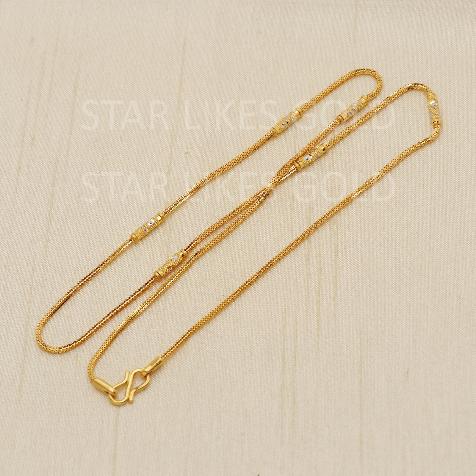 22K Yellow Gold Two Tone Station Chain 17.5″ 7.22g 2mm Barrel Mesh Necklace 916