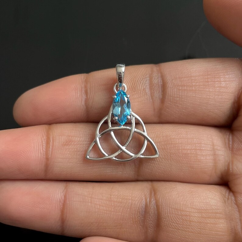 Triquetra Pendant Free Chain 18″ Marquise Lab Created Aquamarine 925 Silver