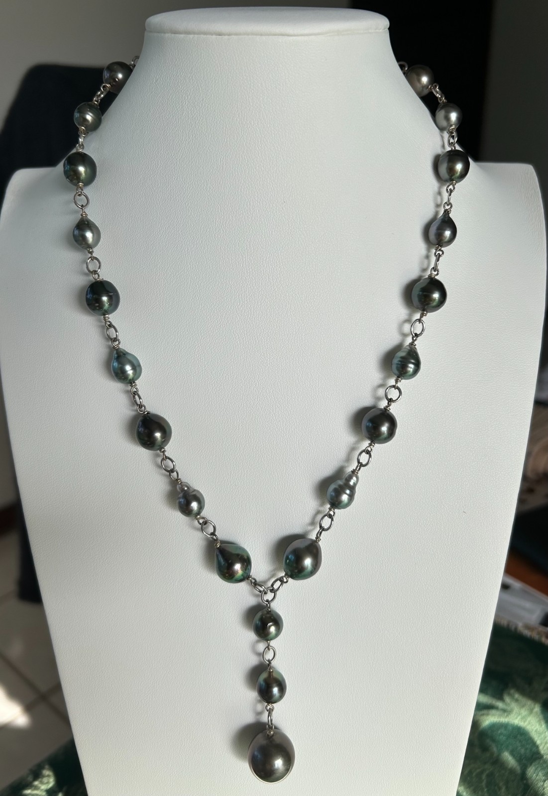 Sterling Silver Tahitian Pearl Dangle Necklace, 19.5 Inches With a 2 Inch Dangle