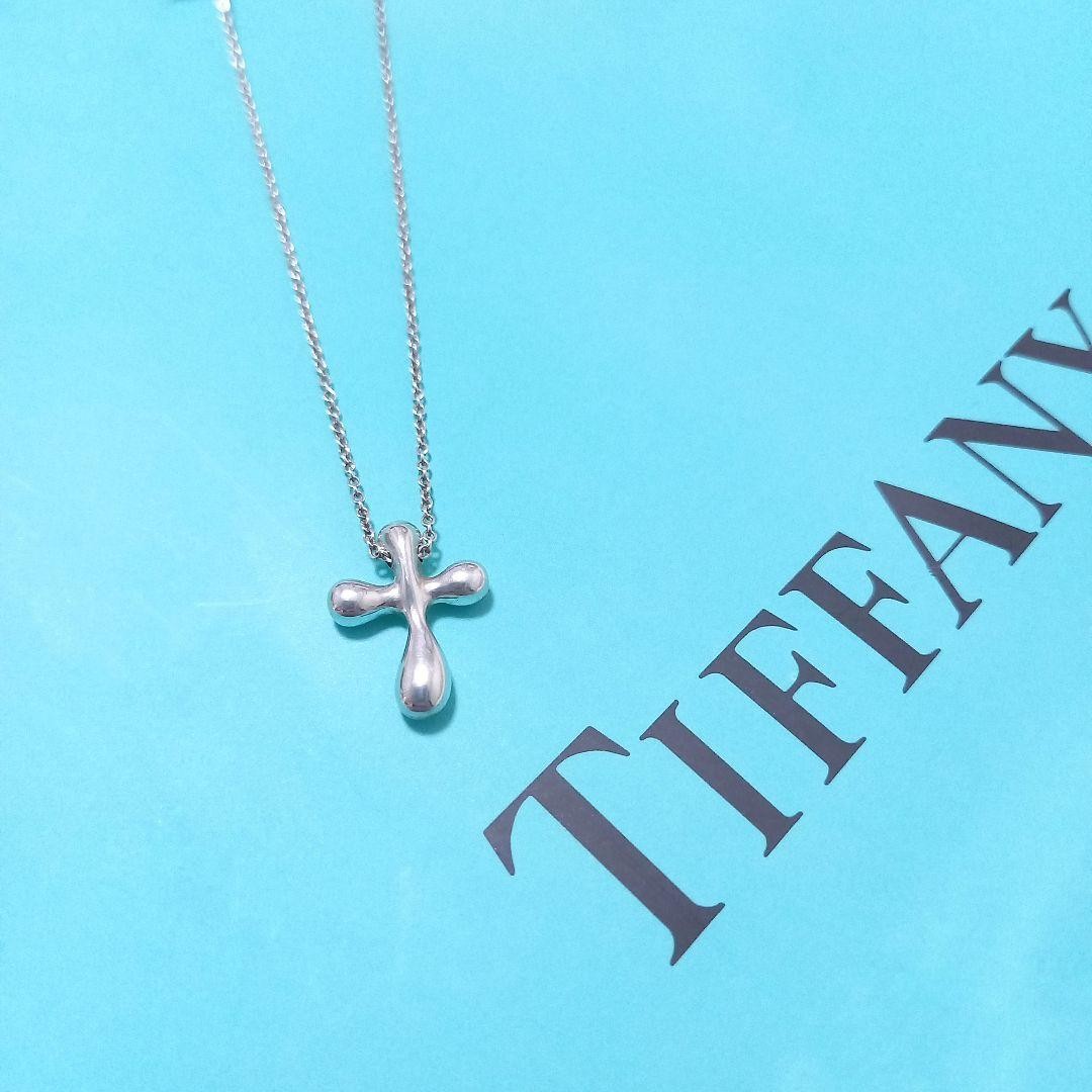 Tiffany & Co.Small Cross Pendant Necklace Elsa Peretti Sterling Silver 925 W/Box