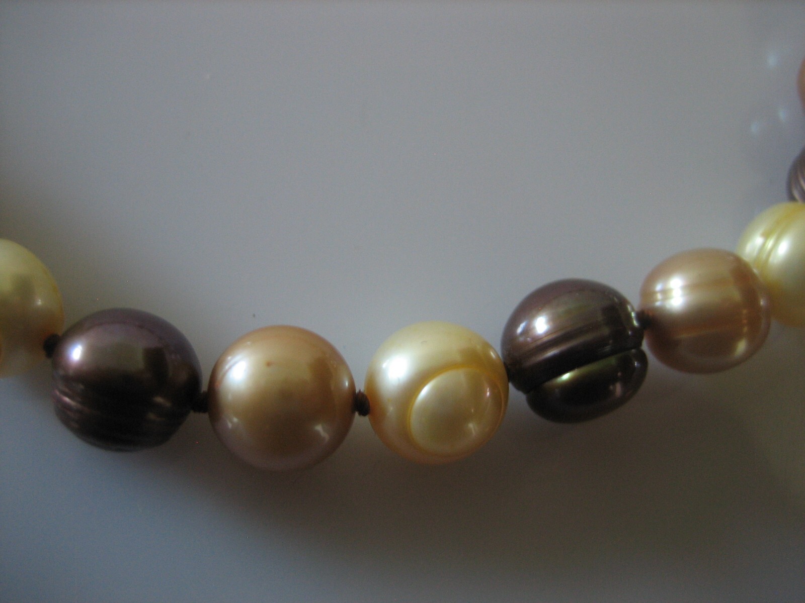HONORA STERLING SILVER BRONZE, GOLD AND CREAM CIRCLE PEARL 18″ NECKLACE