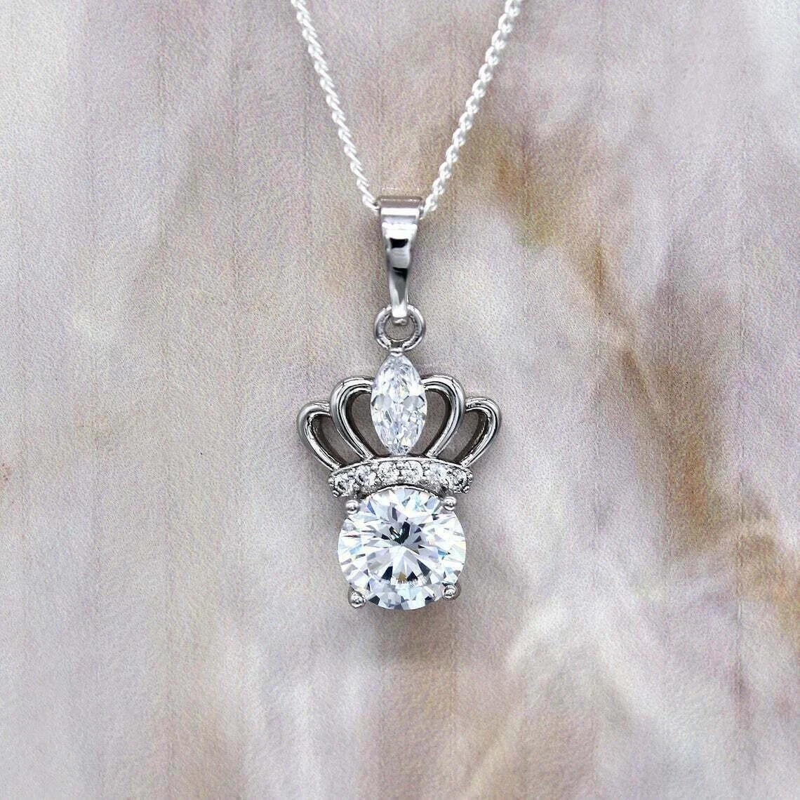 2Ct Round Cut VVS1/D Diamond Crown Pendant Necklace 14K White Gold Finish Chain