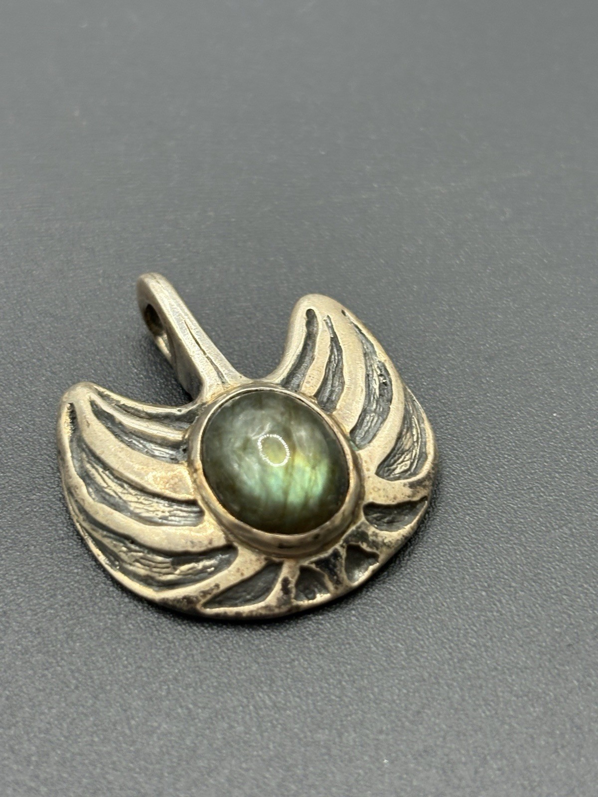 Vintage Sterling Silver Labradorite Pendant 9 Grams C30
