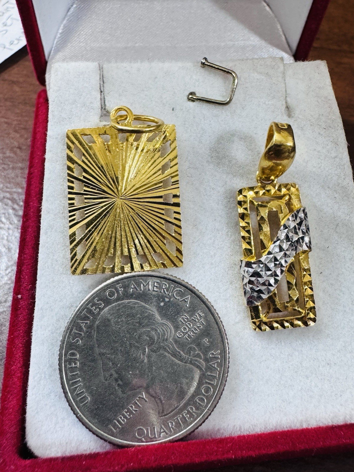 22K 916 22C Real Gold Two Set of Pendant 1 Rectangle & 1 Divine Allah 6.3g