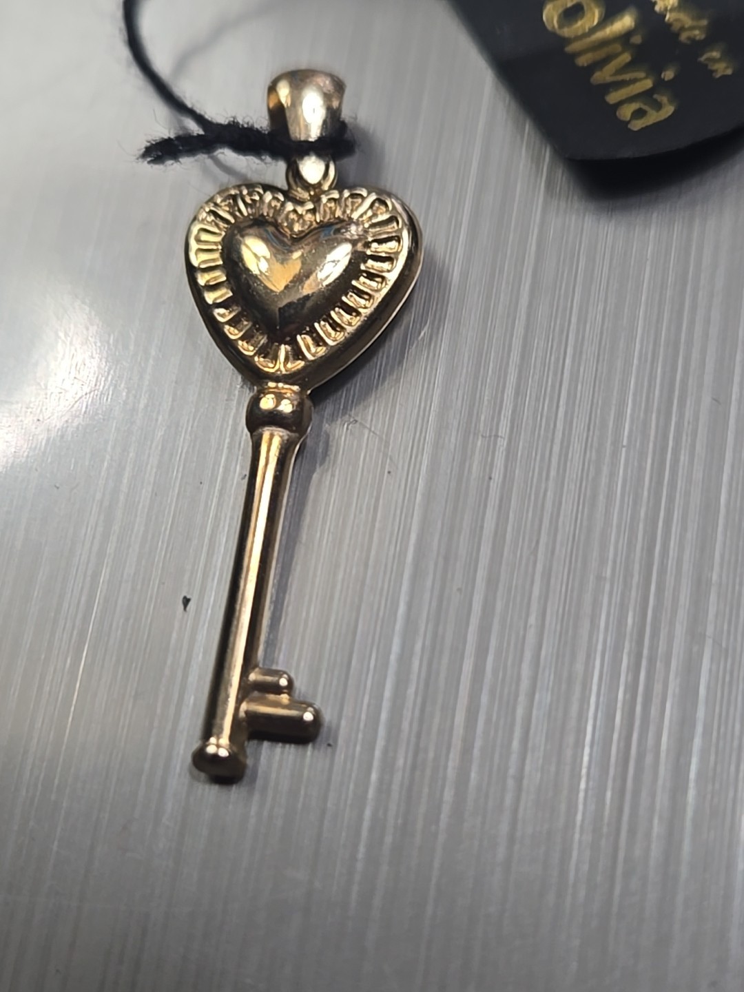 14K YELLOW GOLD NWT NEW KEY TO MY HEART PUFFY PENDANT JACMEL MAURITIUS