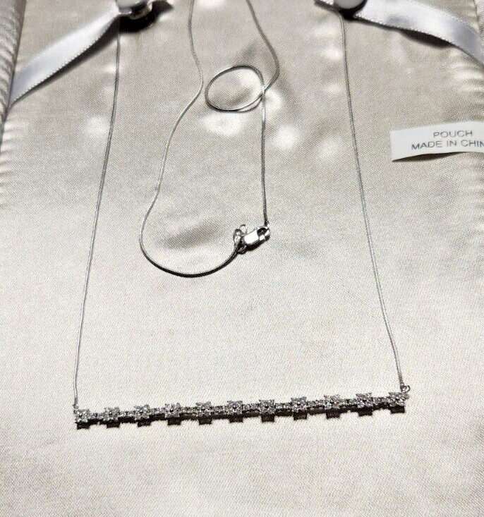 14k white gold diamond bar necklace 1.00 carat t.w.