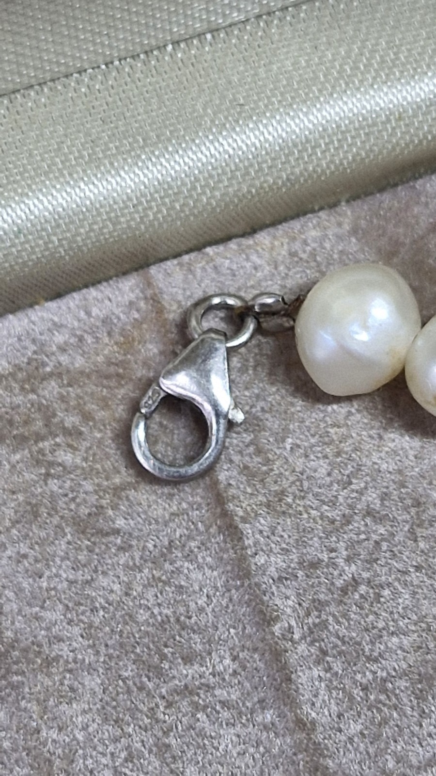 Cultured Freshwater Pear neclace Sterling Silver clasp high lustre boxed