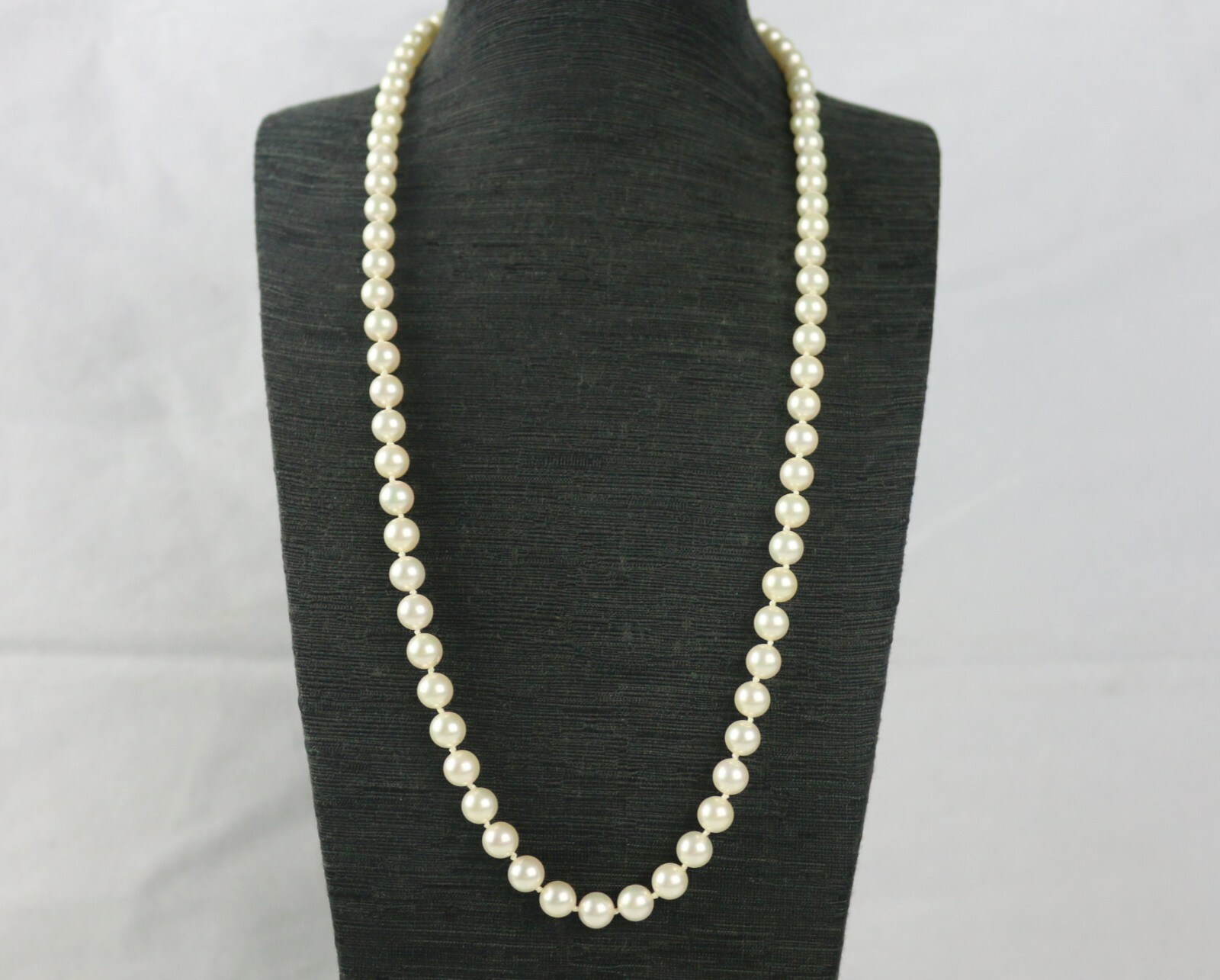 Mikimoto Vintage 6.5mm~7mm Pearl 23.5″ Strand Necklace w/ 18K Gold Clasp