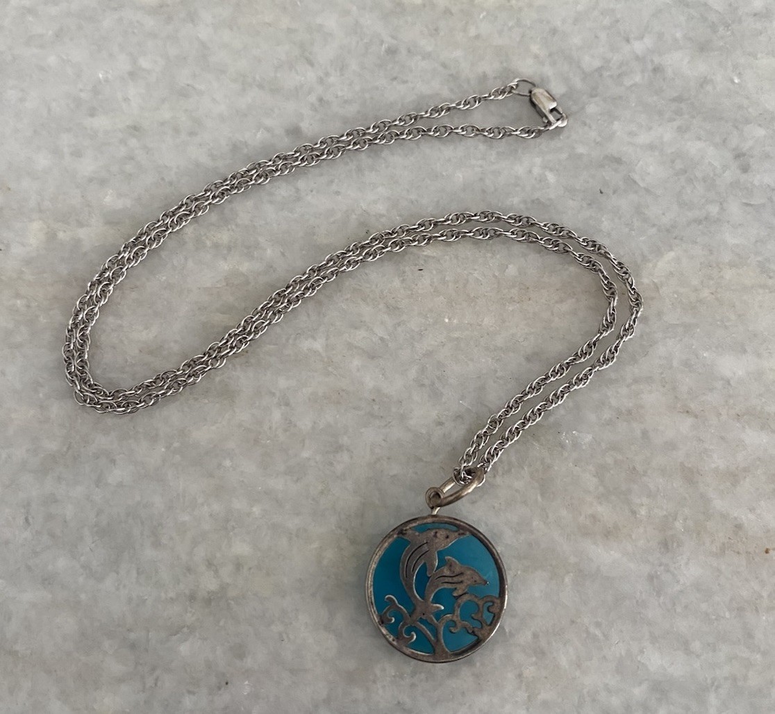 Beautiful Sterling Silver 925 Blue Glass Dolphin Pendant Necklace Chain 18.25”