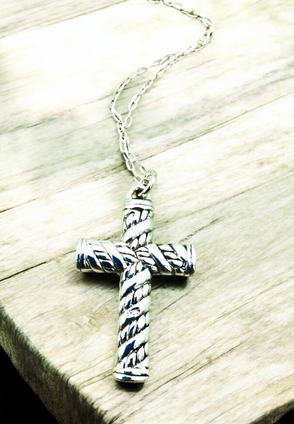 925 Silver, Light Weight Cross Pendant – Chain Sold Separate – 1444
