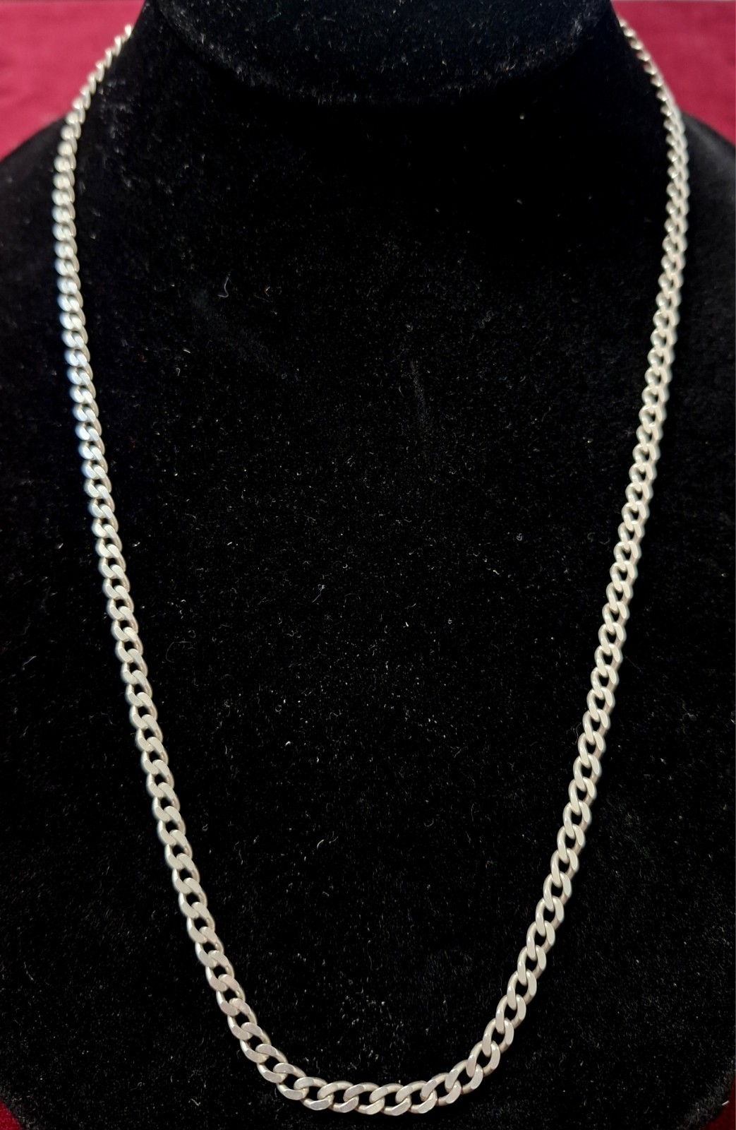 .925 Hallmarked Sterling Silver Curb Chain Necklace 15.23g 52.8cm