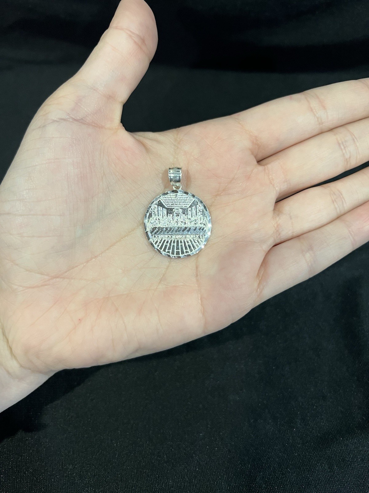 925 Sterling Silver Mens Jesus Apostles Ultima Cena Last Supper Medal Pendant