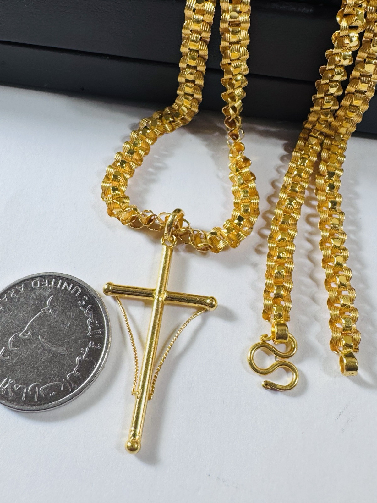 22K 916 22C Fine Real Gold 17.5”/18 inch Cross Necklace 21.7g 6mm