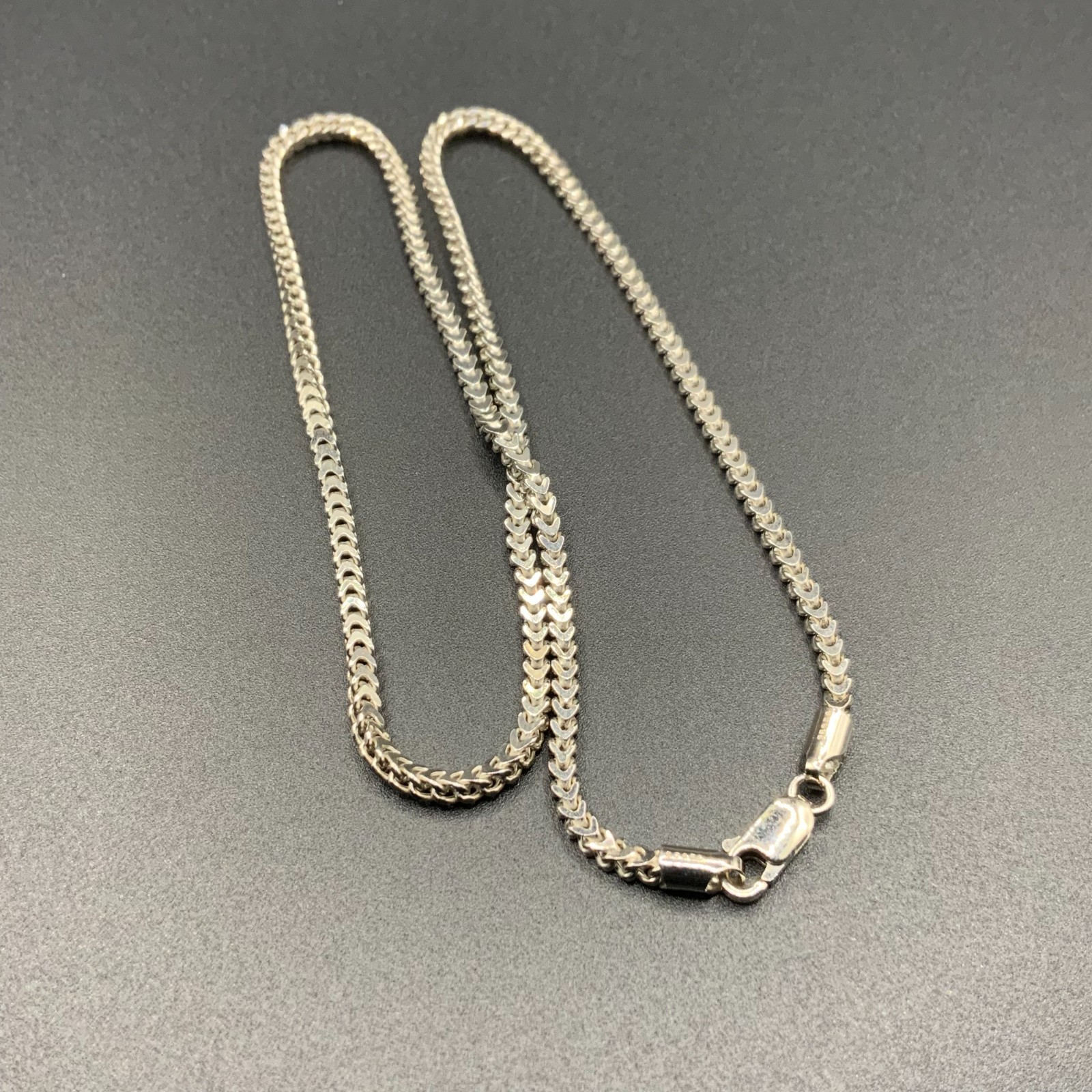Sterling Silver Franco V Box Chain Necklace – 16” 2.5mm 7.1g – Italian Made