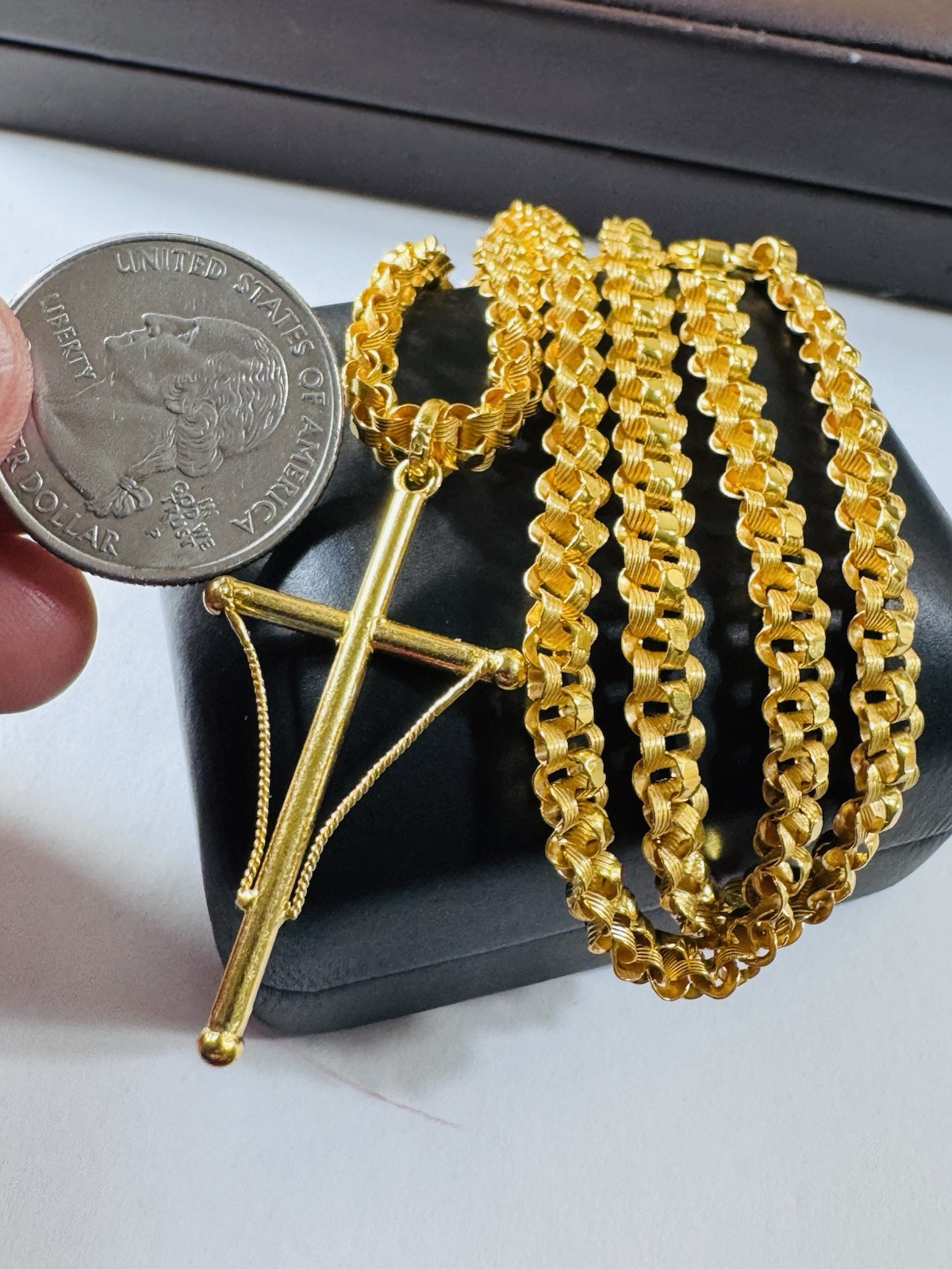 22K 916 22C Fine Real Gold 17.5”/18 inch Cross Necklace 21.7g 6mm