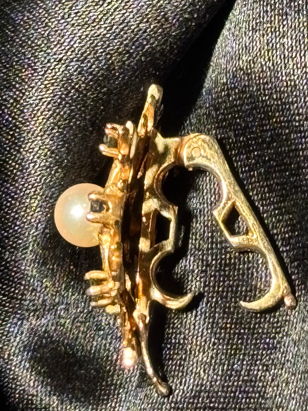 Vintage 14K Yellow Gold Pearl Blue Sapphire Pendant Enhancer Clasp, 5 gm