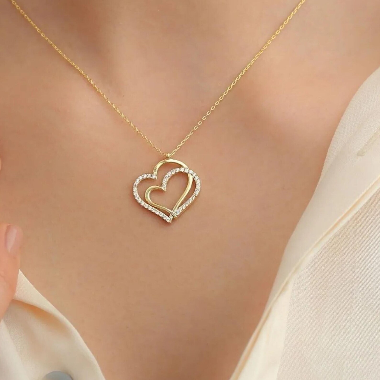 0.60 Ct Round Moissanite Couple Heart Womens Necklace 14K Yellow Gold Plated