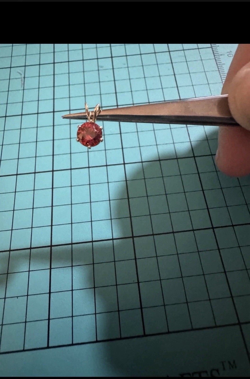 Vintage 14k Yellow Gold Pendant with Natural Round Red Garnet Prong Set