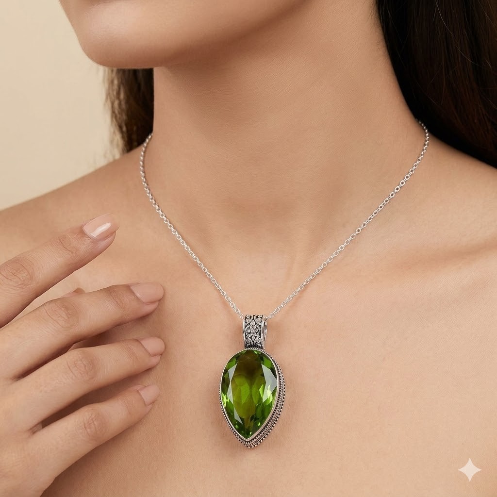 Green Peridot Gemstone Handmade 925 Sterling Silver Jewelry Gift To her Pendant