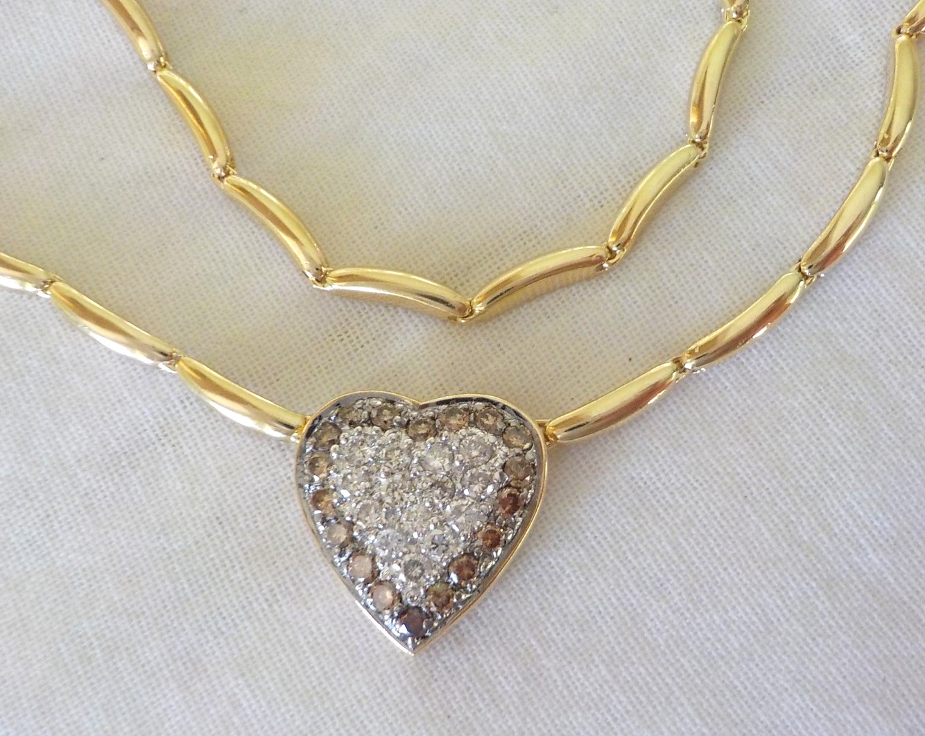 14K Yellow Gold Sparkling Heart VS Diamond Necklace – 14.4 gms, 18 in, 0.72 ctw