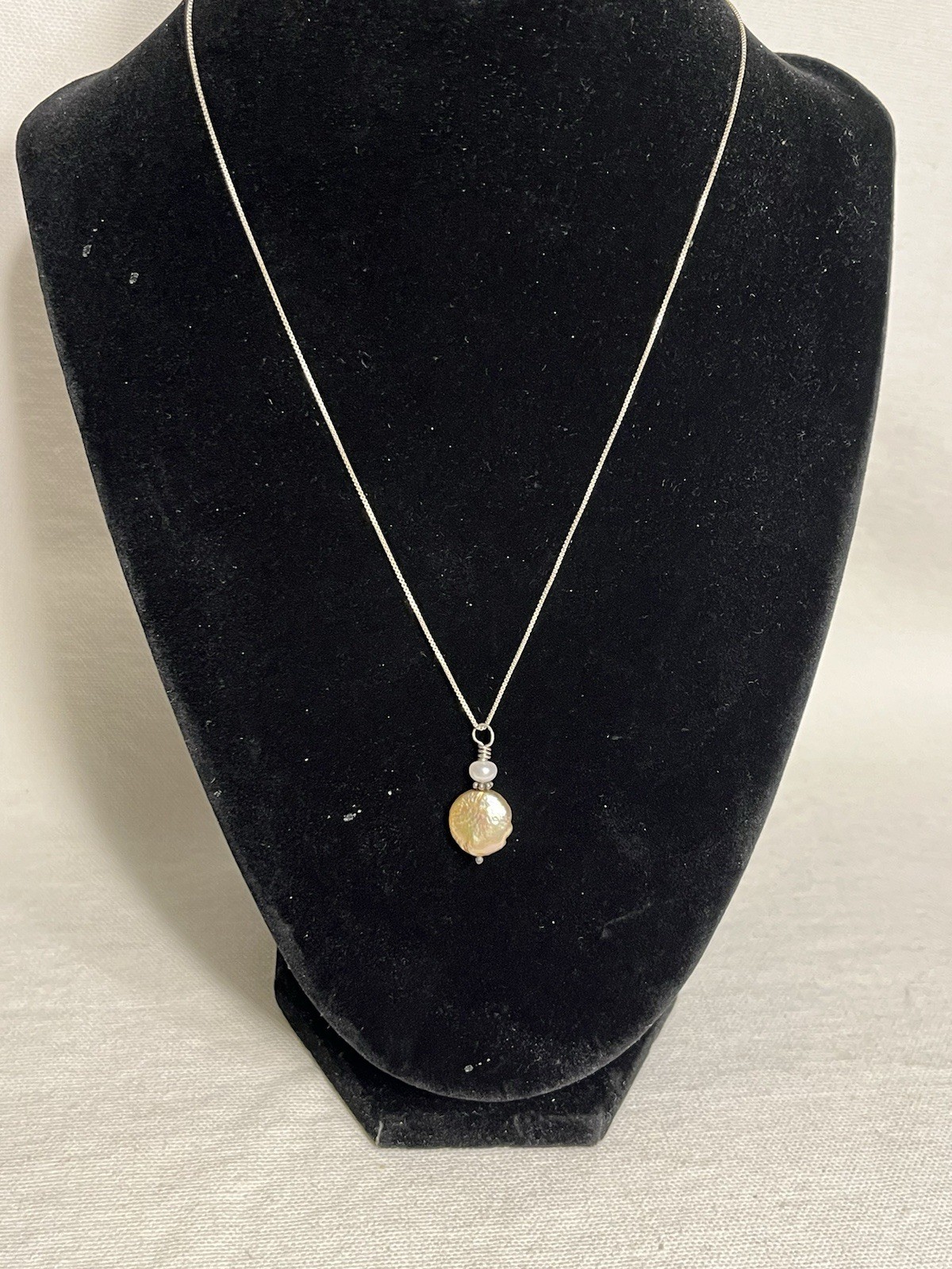 Vintage Sterling Silver .925 Necklace with Artisan Coin Pearl Pendant