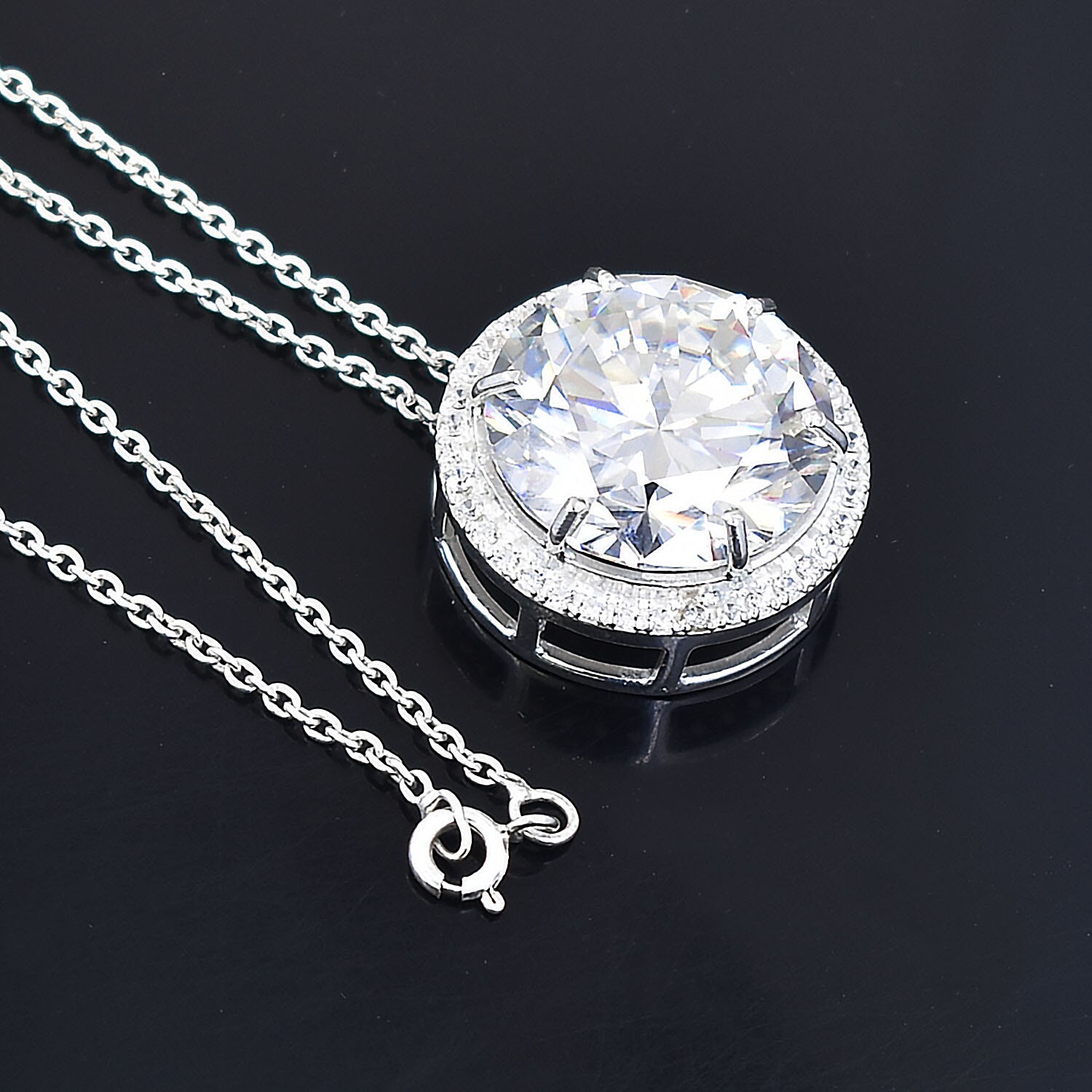27.35 Ct Certified White Diamond Solitaire Pendant ! FREE Diamond studs!
