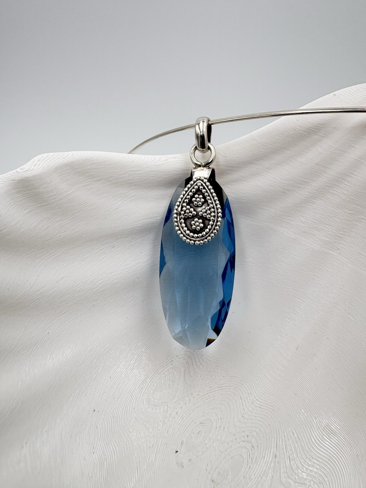 Sterling Silver Genuine 18CT Tanzanite Gemstone Teardrop Pendant-Pendant Only
