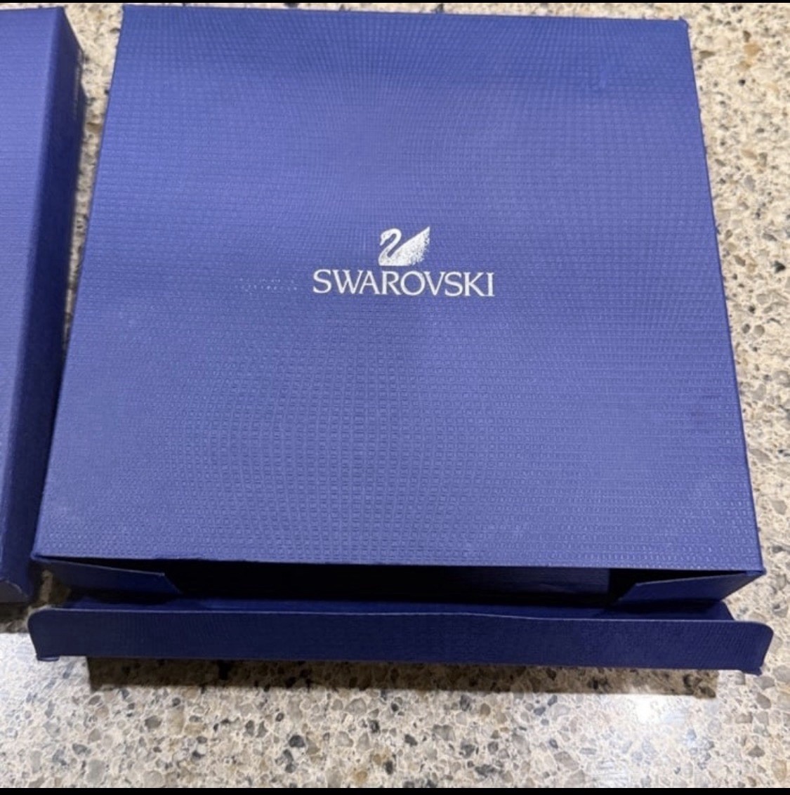 Swarovski Angelic necklace set – All Around Blue