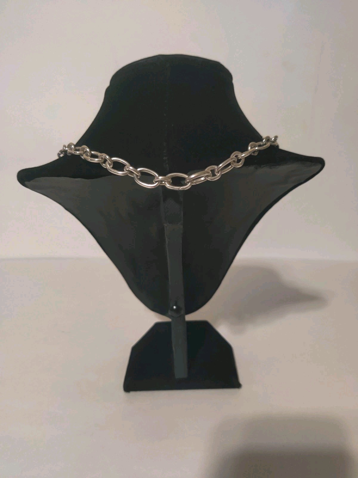 Tiffany & Co Italy Oval Link Clasping Ends Necklace Silver 925 W Box 18 inch