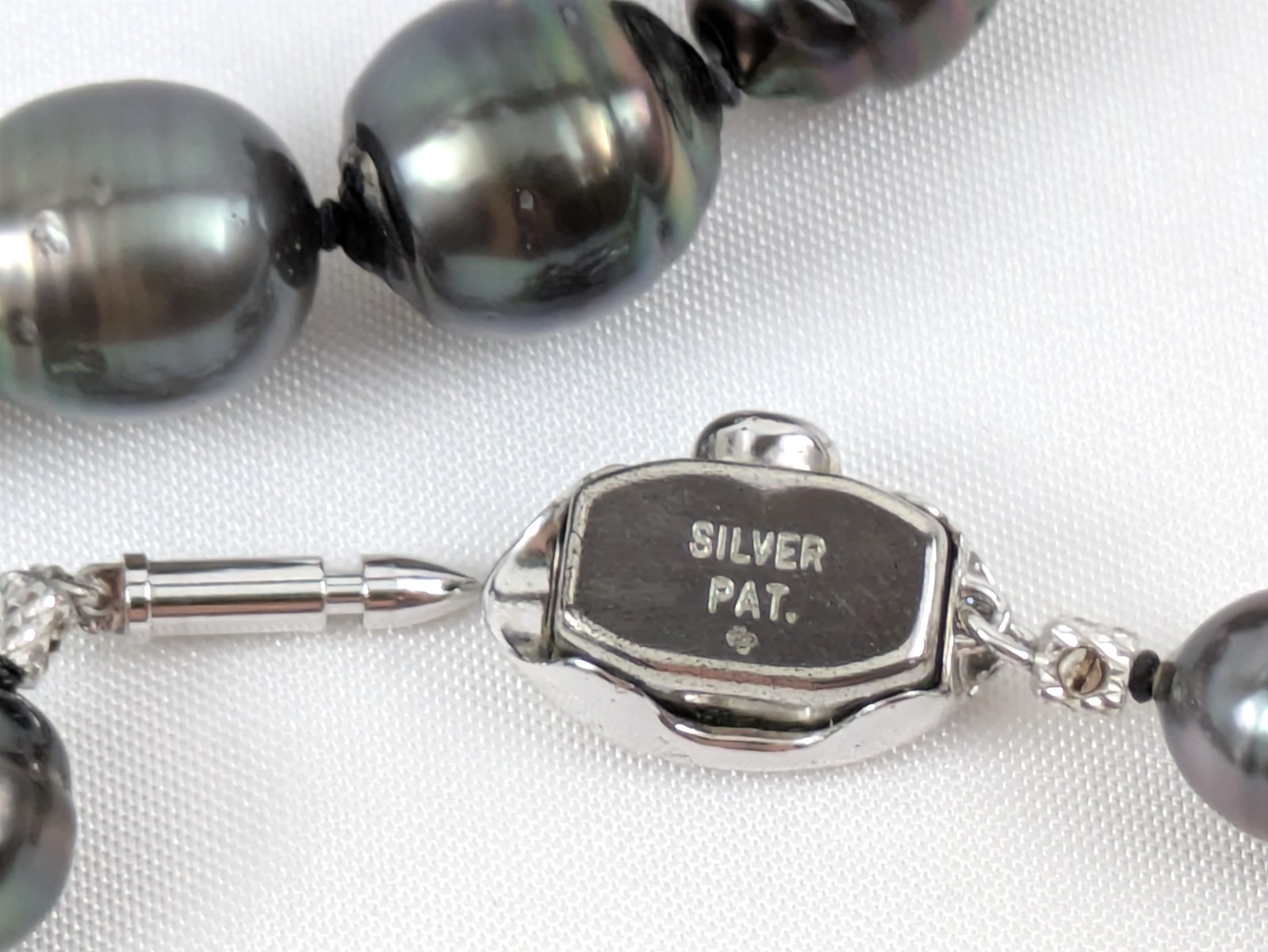 Black South Sea Pearl Necklace 8-12mm 18″ Silver Clasp Japan Jewelry Maki