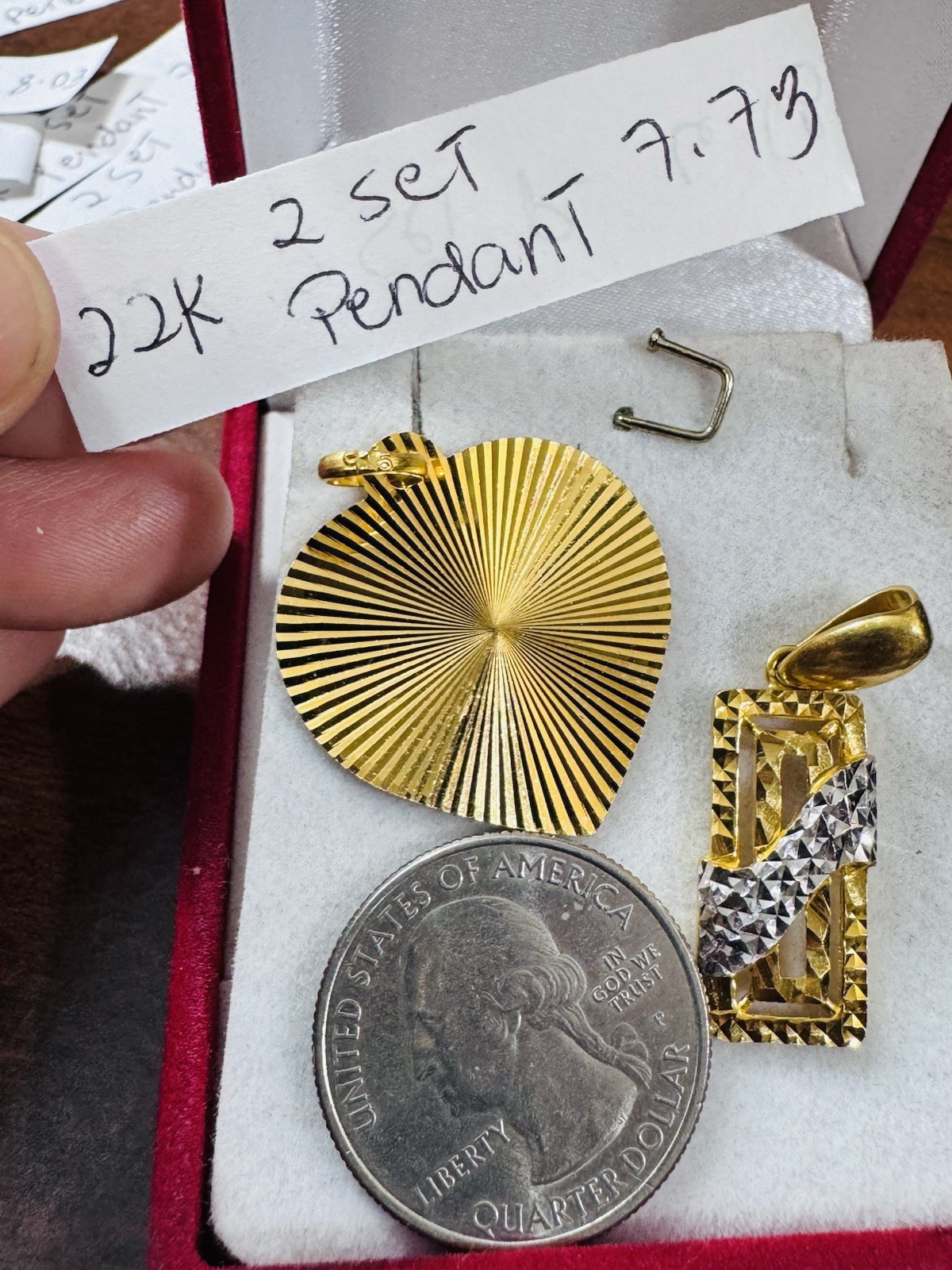 RARE 22K 916 22C Real Gold Two Set of Pendant 1 x Rectangle & 1x Heart 7.73g