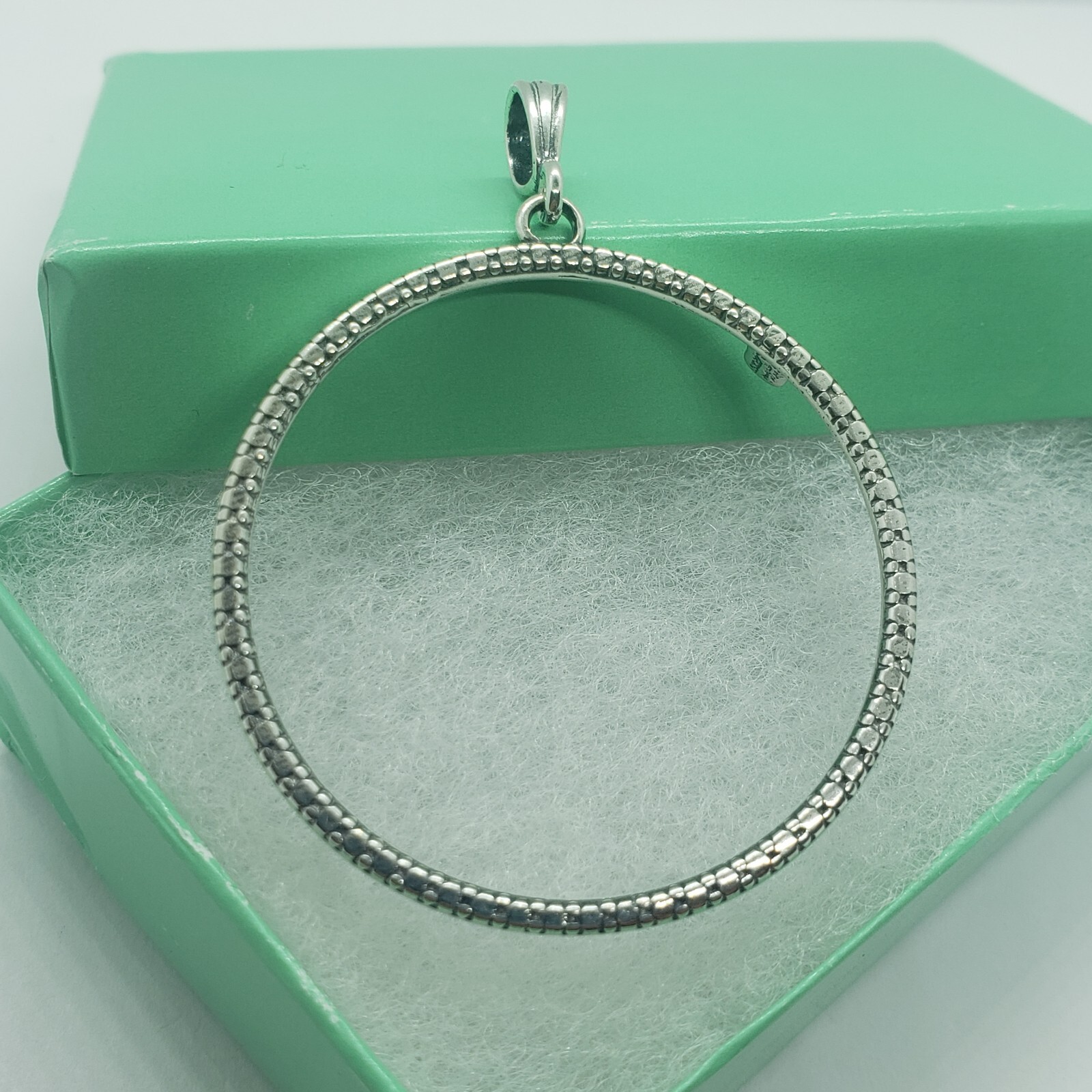 Sterling Silver Nickel Bezel 22 mm 5 Cents Coins Prong Back Illusion Edge