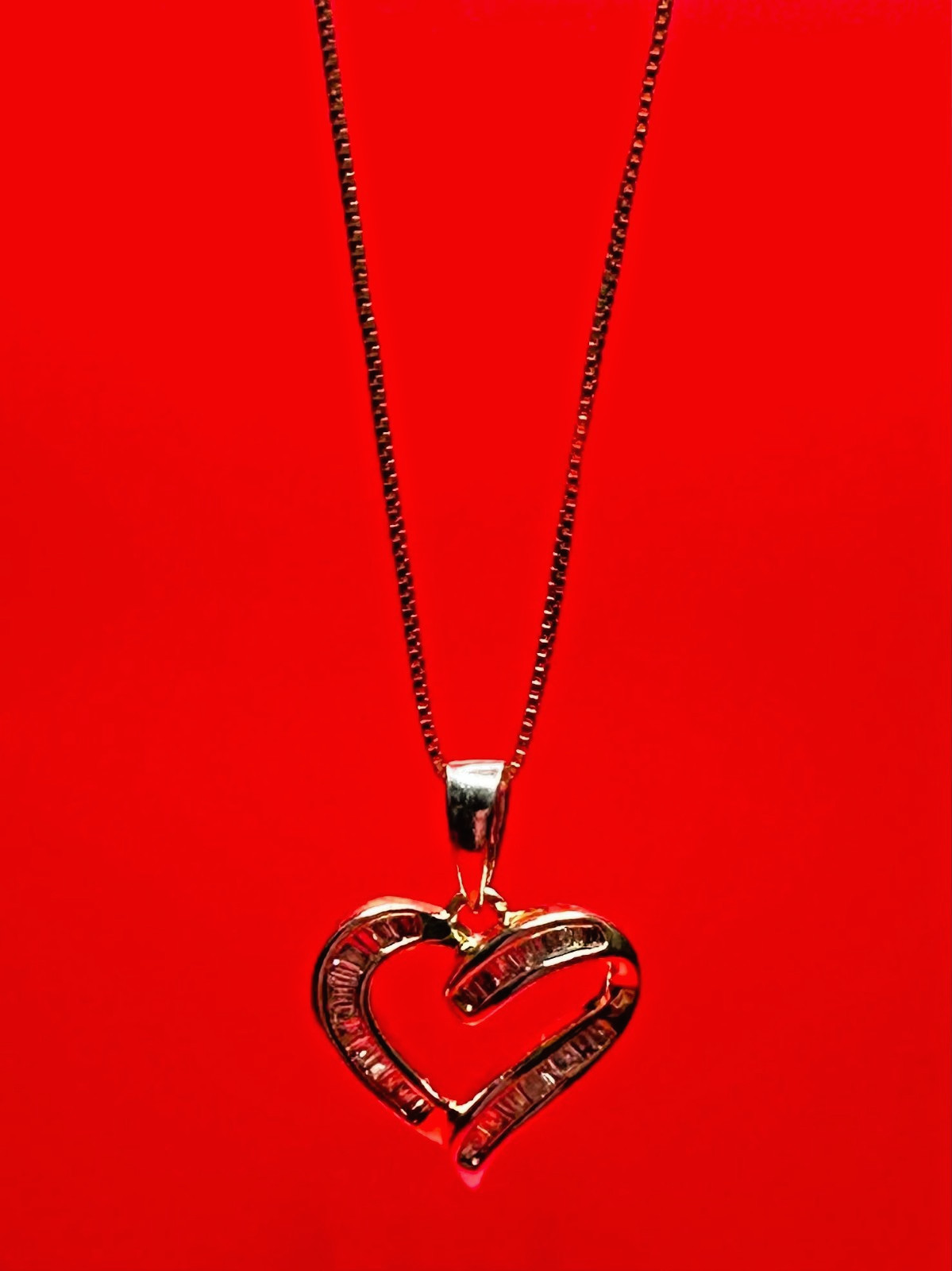 14K Box Link Chain With Diamonds Heart