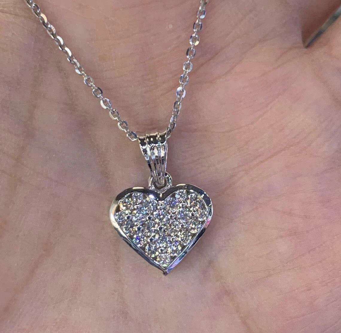 1Ct Round Cut Heart VVS1 Diamond Pendant Solid 14K White Gold Finish Free Chain