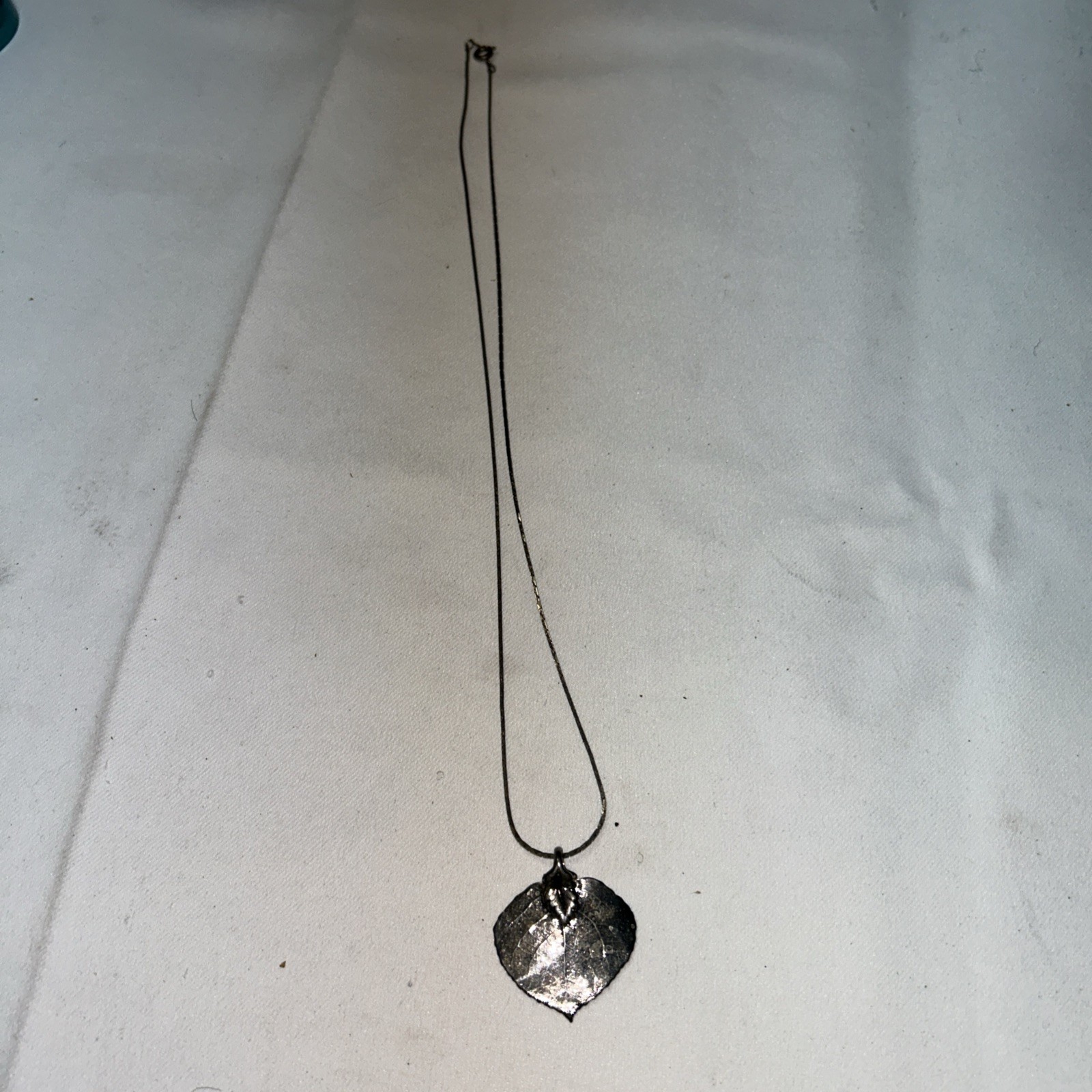 Silver Leaf Necklace Possibly Sterling Unable To Read, Unbranded 11”