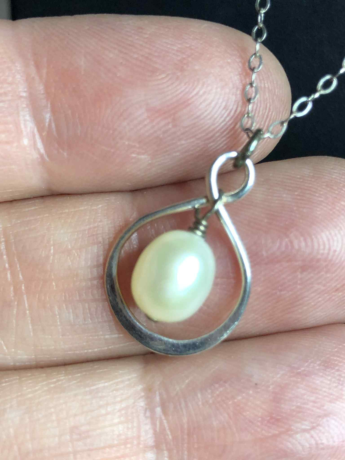 5672 VNTG Sterling 925 Pearl twist pendant Necklace 19″ 2 Grams