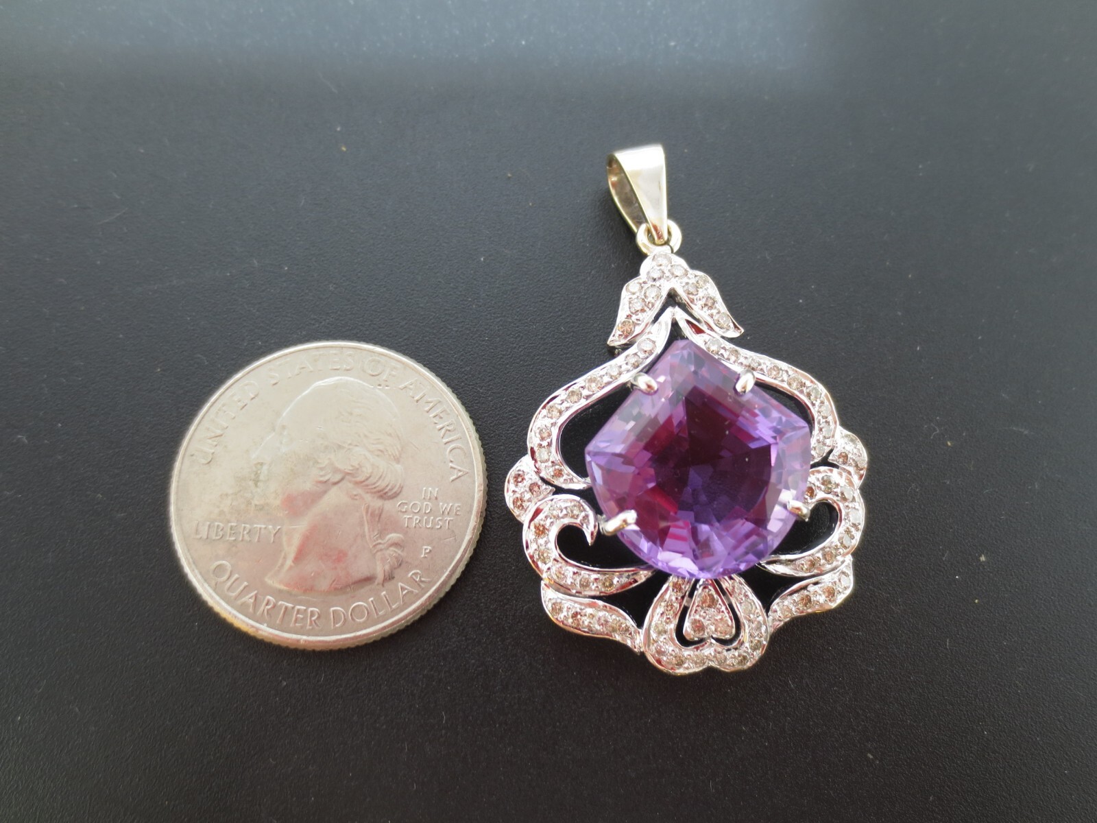 ESTATE 14K WG NATURAL AMETHYST & DIAMOND PENDANT 10.64 grams (A18582-1)